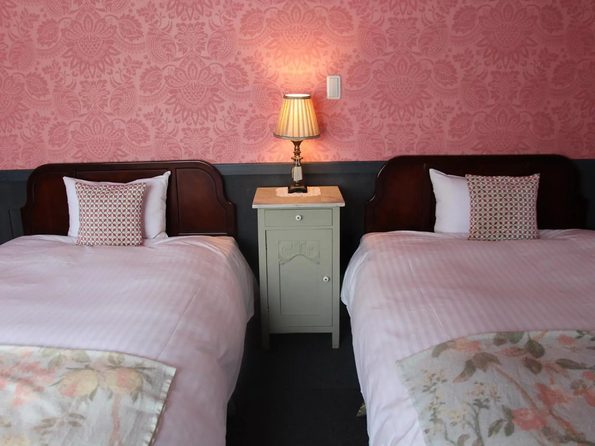 Deluxe Twin Room with Mountain View - single occupancy in Hotel Wellies Deluxe Twin Room with Mountain View - single occupancy in Hotel Wellies