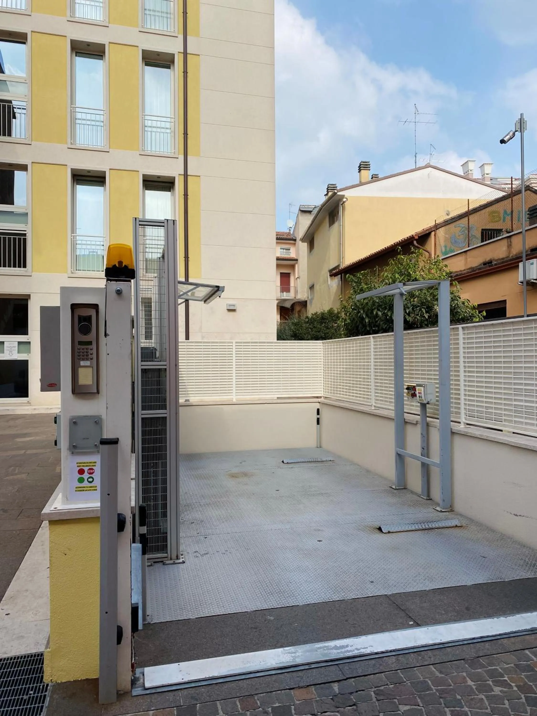 Parking in Residenza Agnello D'Oro