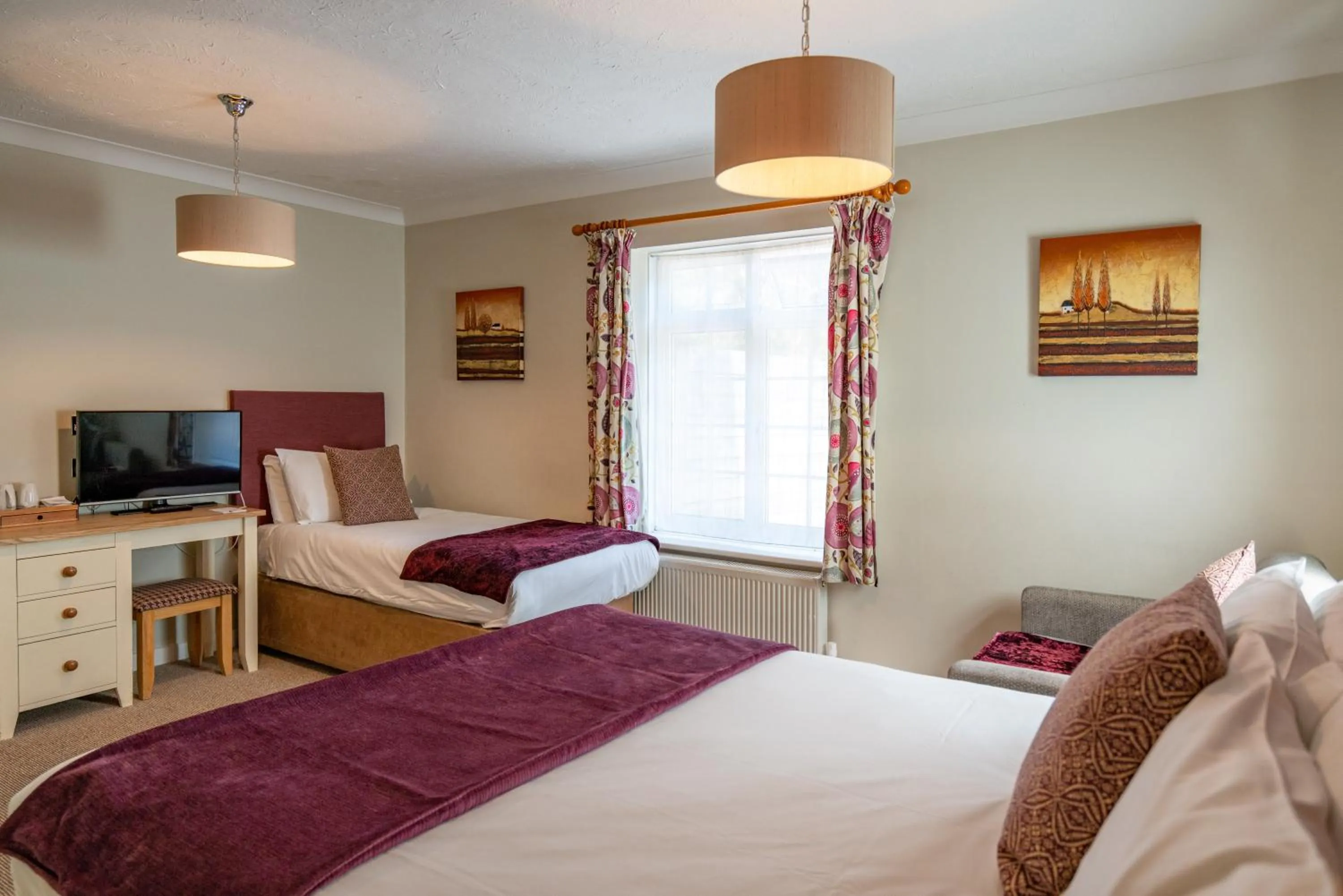 Bed in Avon Causeway Hotel