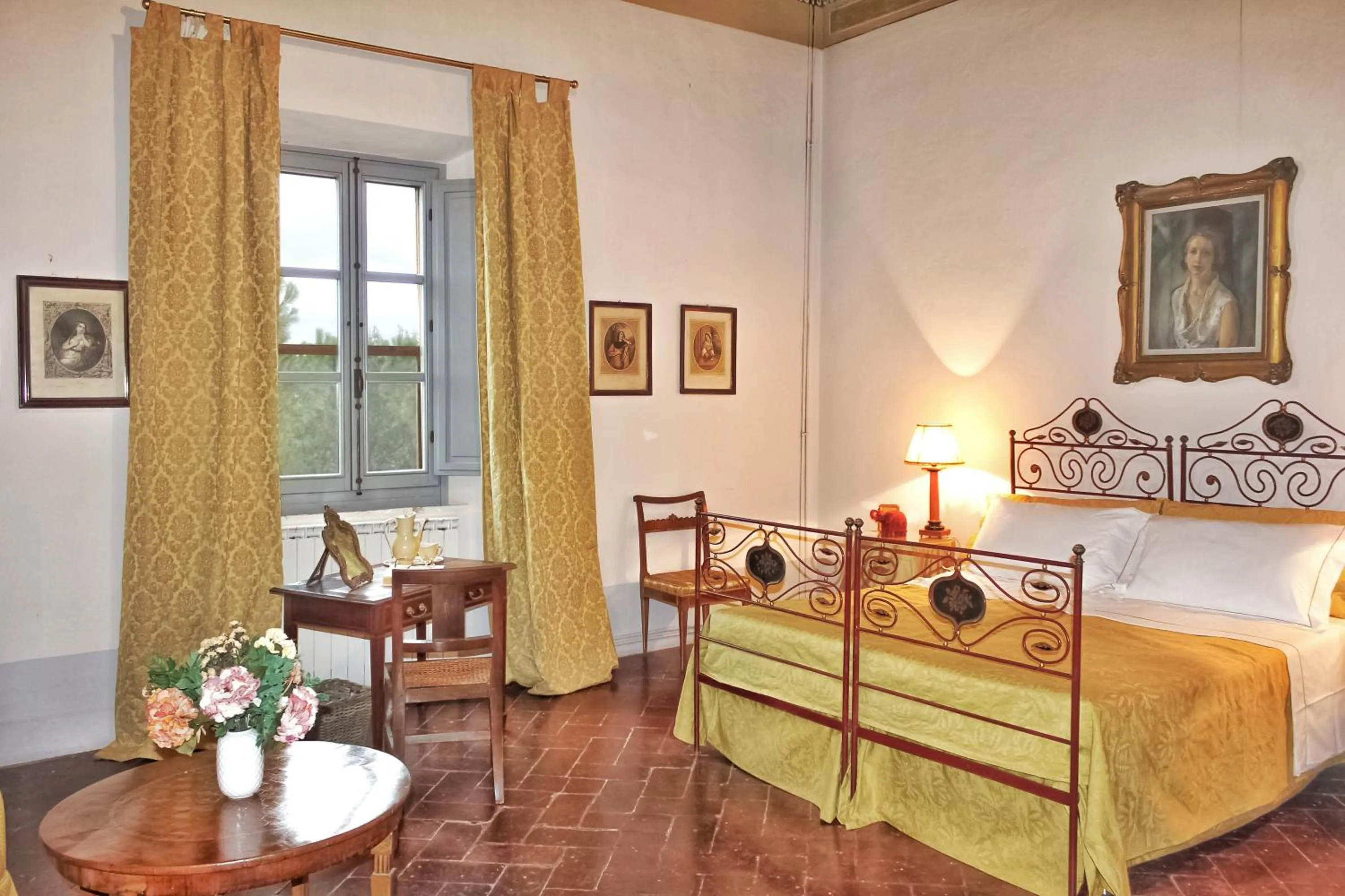 Bed in Castello di San Fabiano