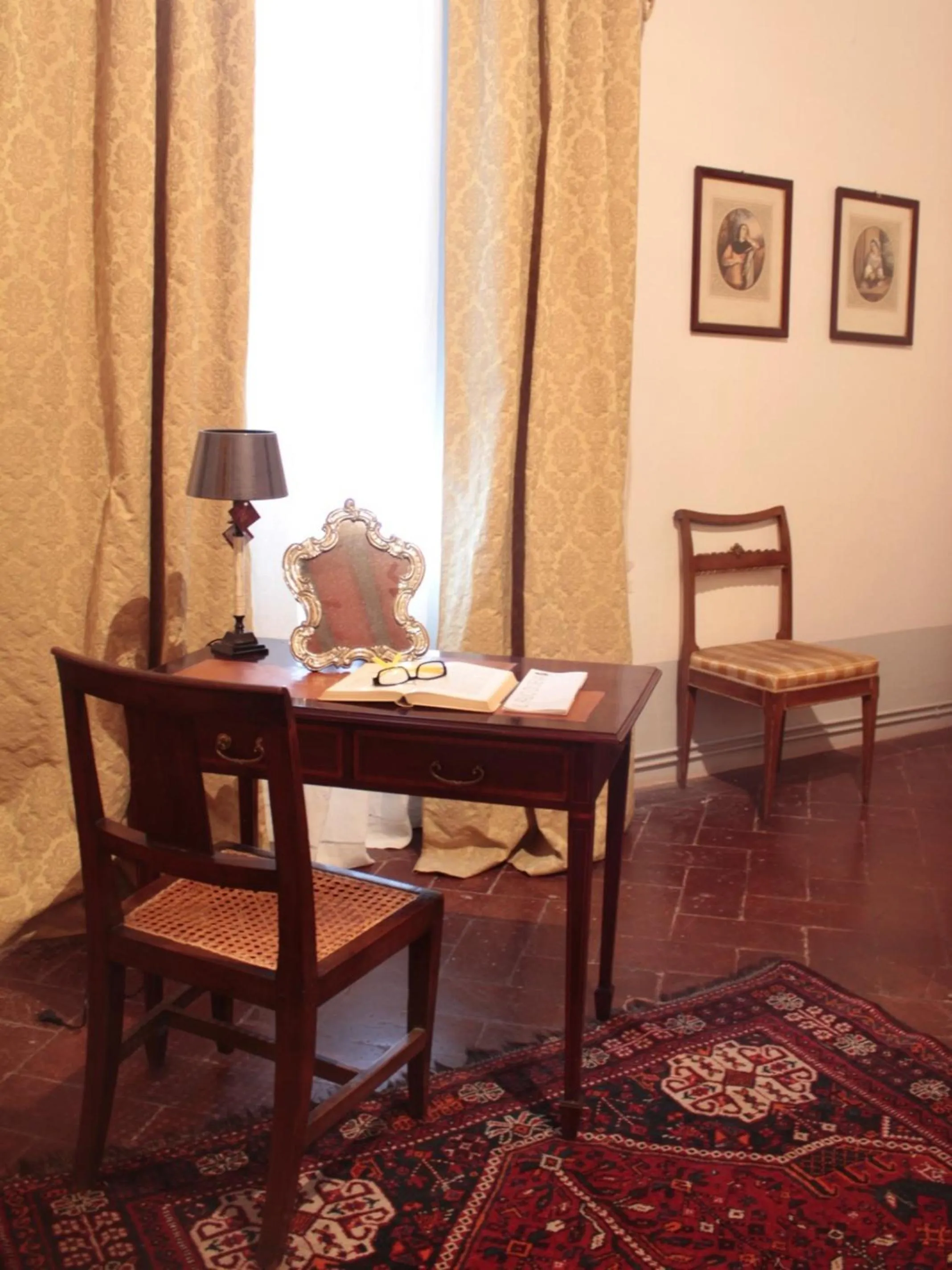 Bedroom in Castello di San Fabiano