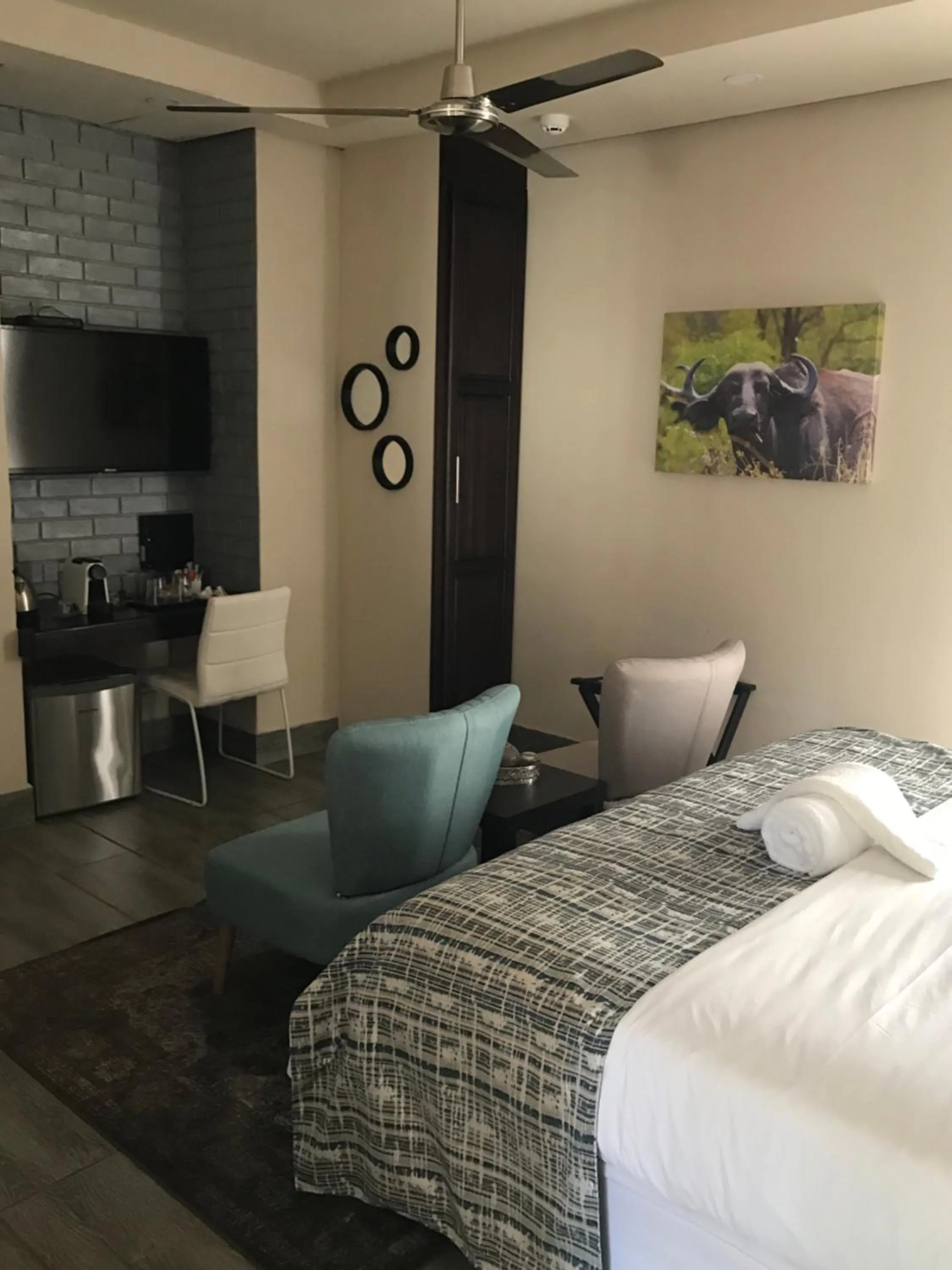 TV and multimedia, Bed in Ecolux Boutique Hotel