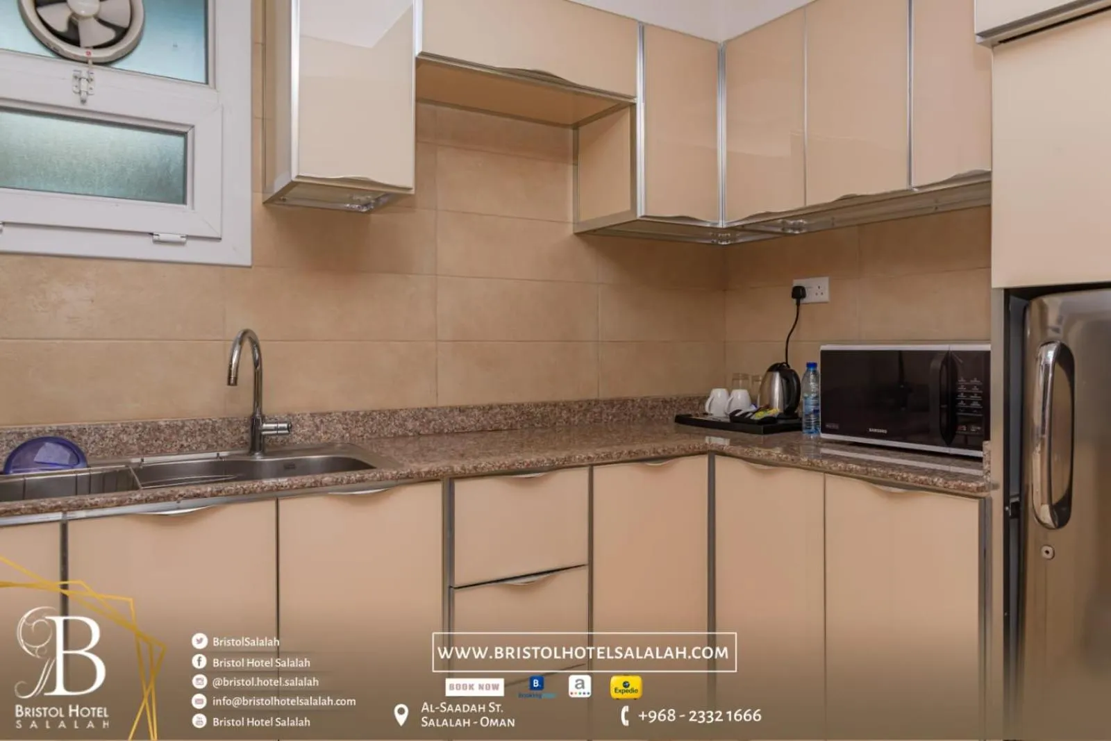 Kitchen or kitchenette in Bristol Hotel Salalah