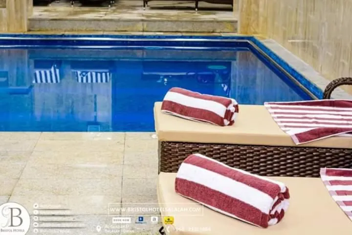 Swimming pool in Bristol Hotel Salalah
