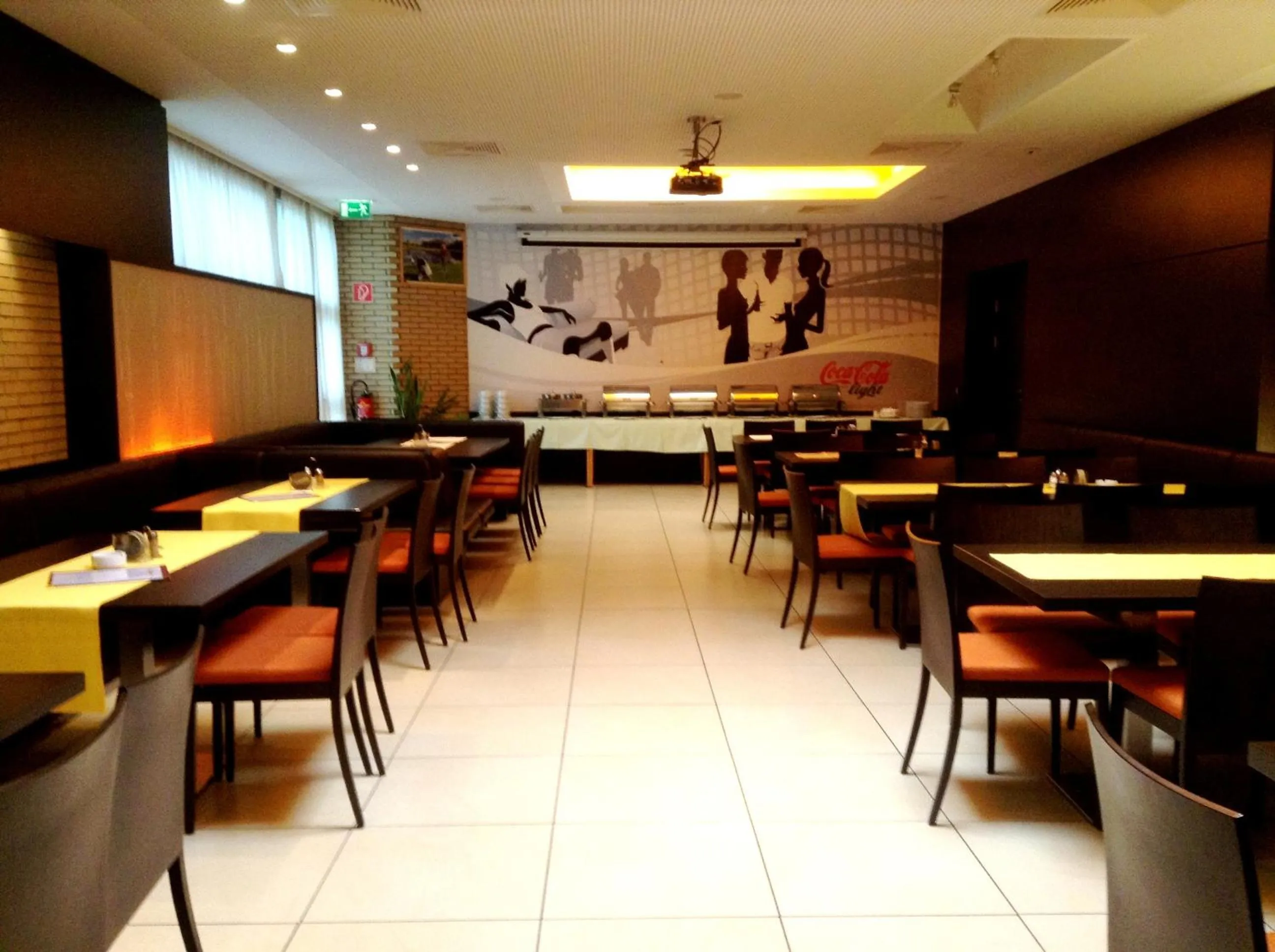 Restaurant/places to eat in Hotel Sommerhaus Linz