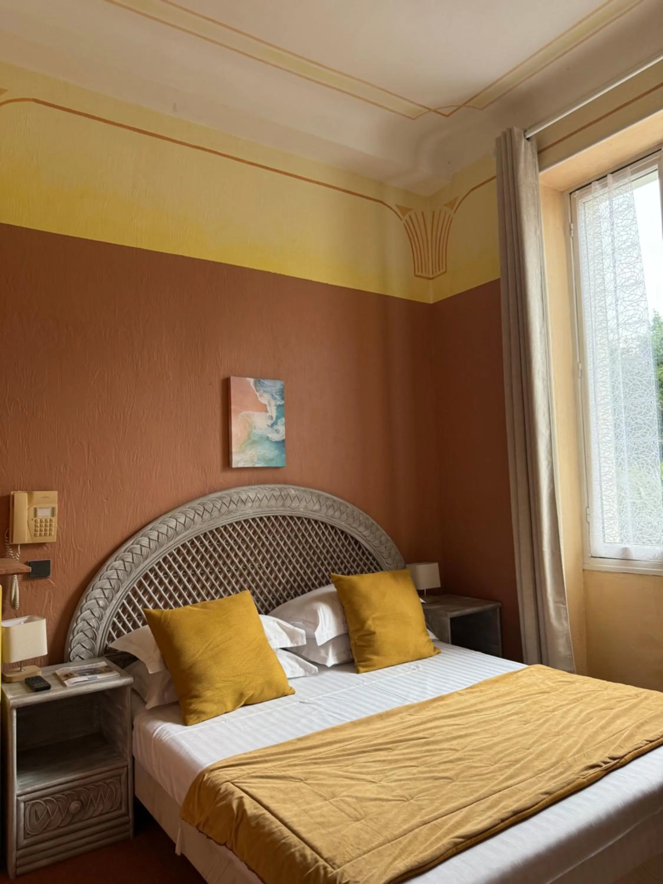 Bed in Hôtel Miramar