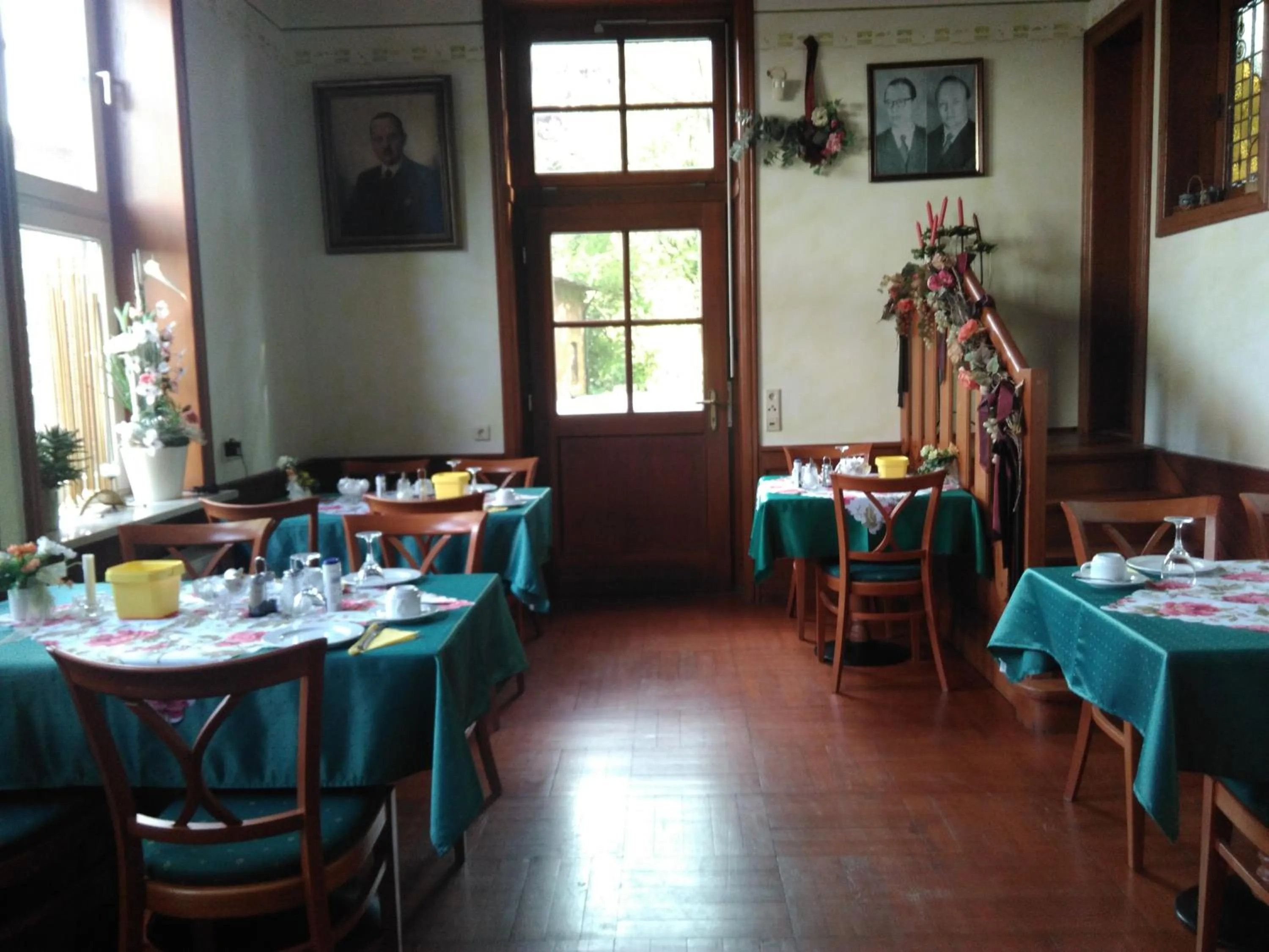Dining area in Alte Kornbrennerei GBR