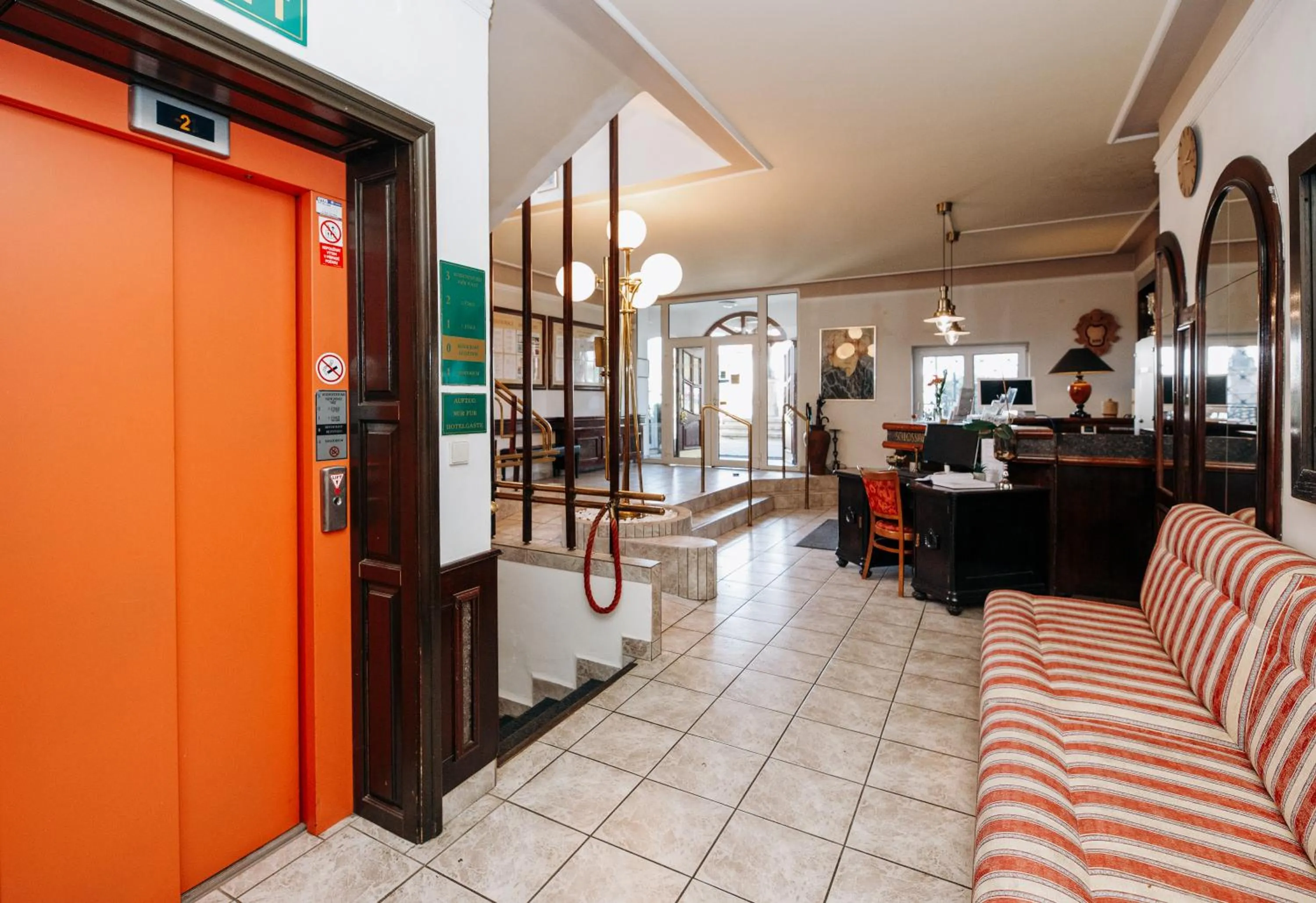 Lobby or reception in Schlosshotel Marienbad