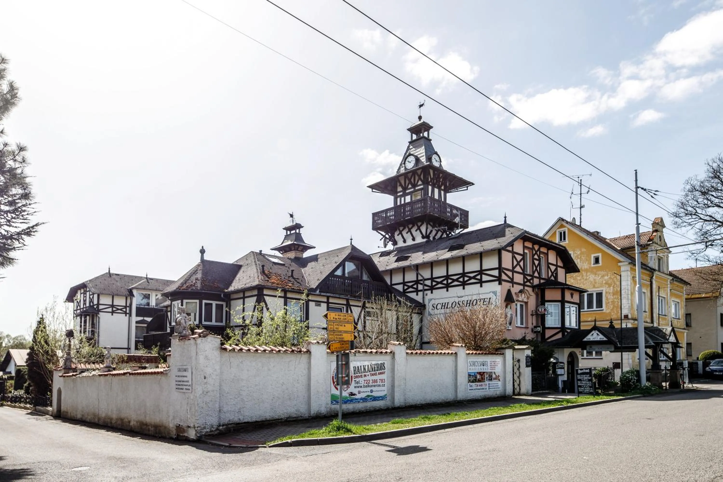 Property building in Schlosshotel Marienbad