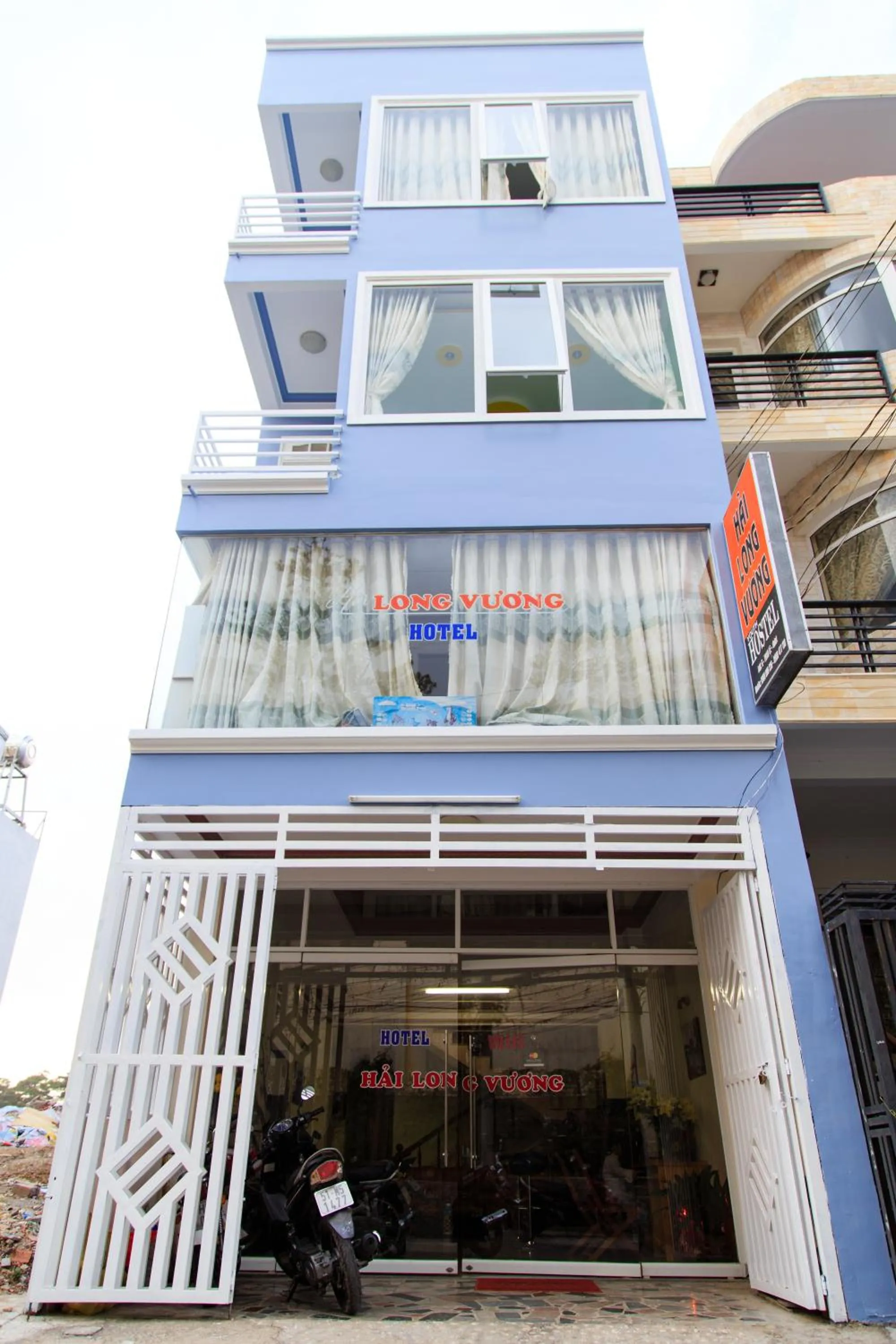 Facade/entrance in Hai Long Vuong Hotel