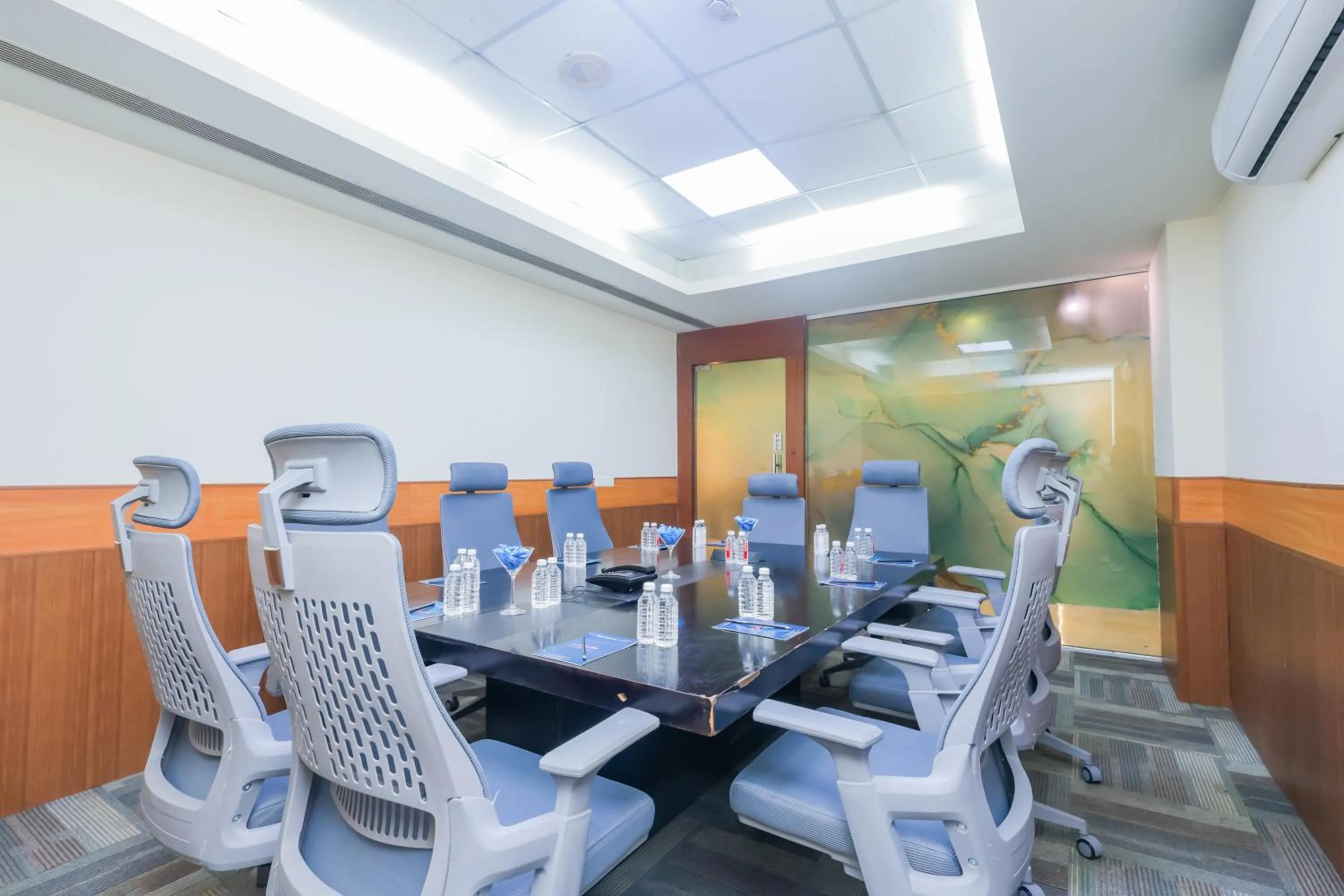 Meeting/conference room in Hyphen Business Hotel
