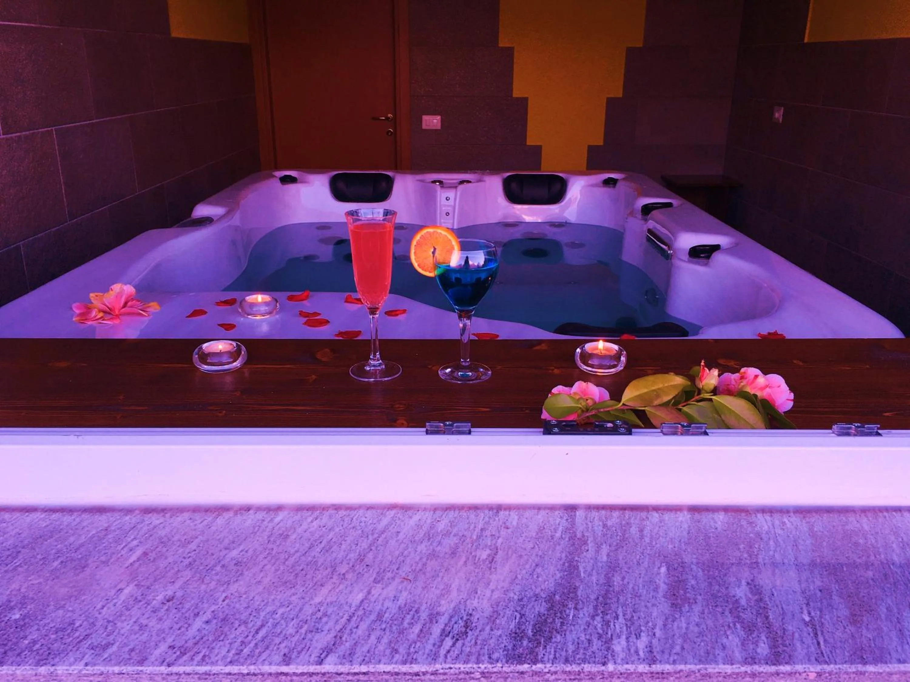 Hot Tub in Residence Le Azalee & SPA