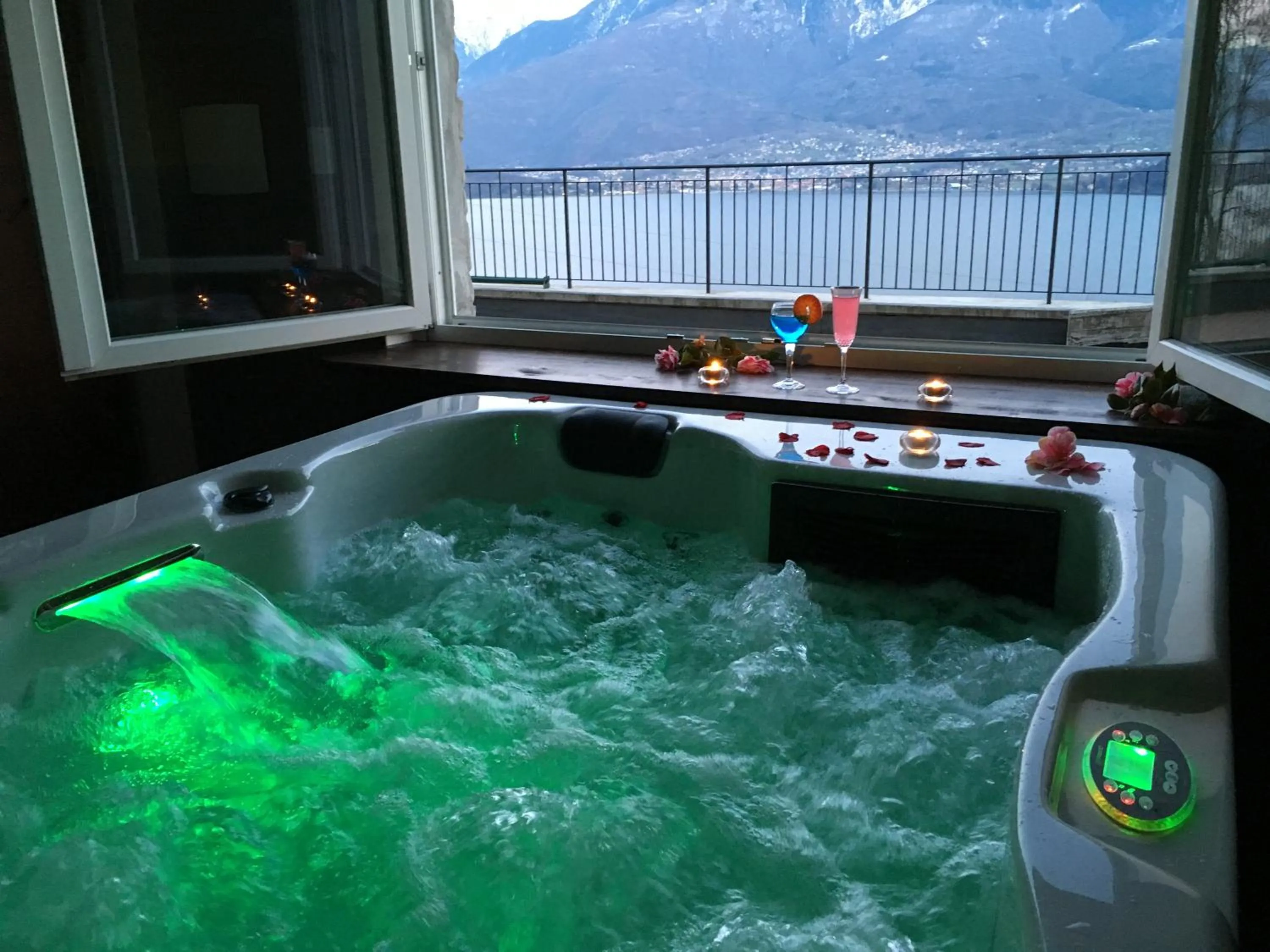 Hot Tub in Residence Le Azalee & SPA