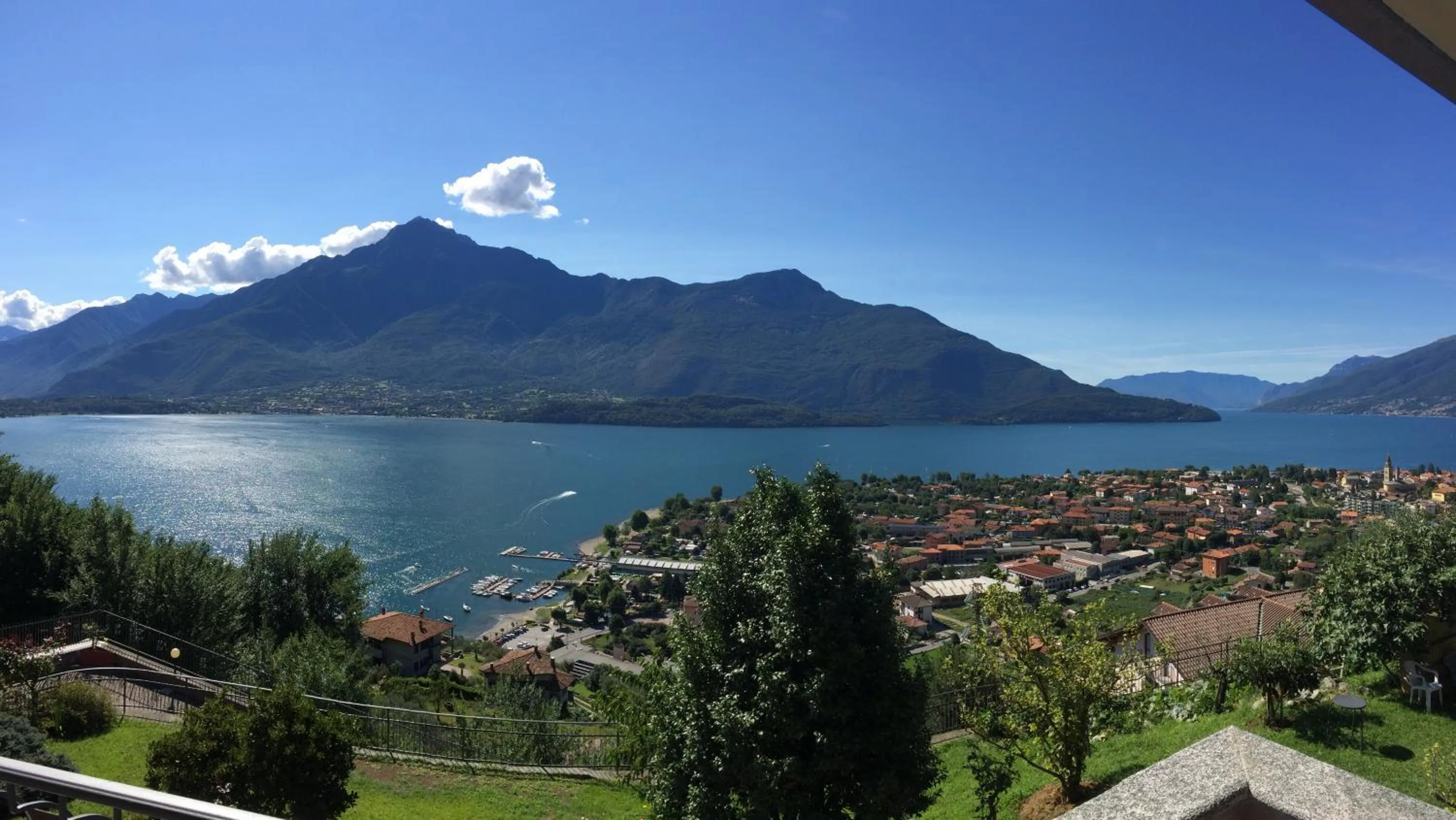 Garden view in Residence Le Azalee & SPA