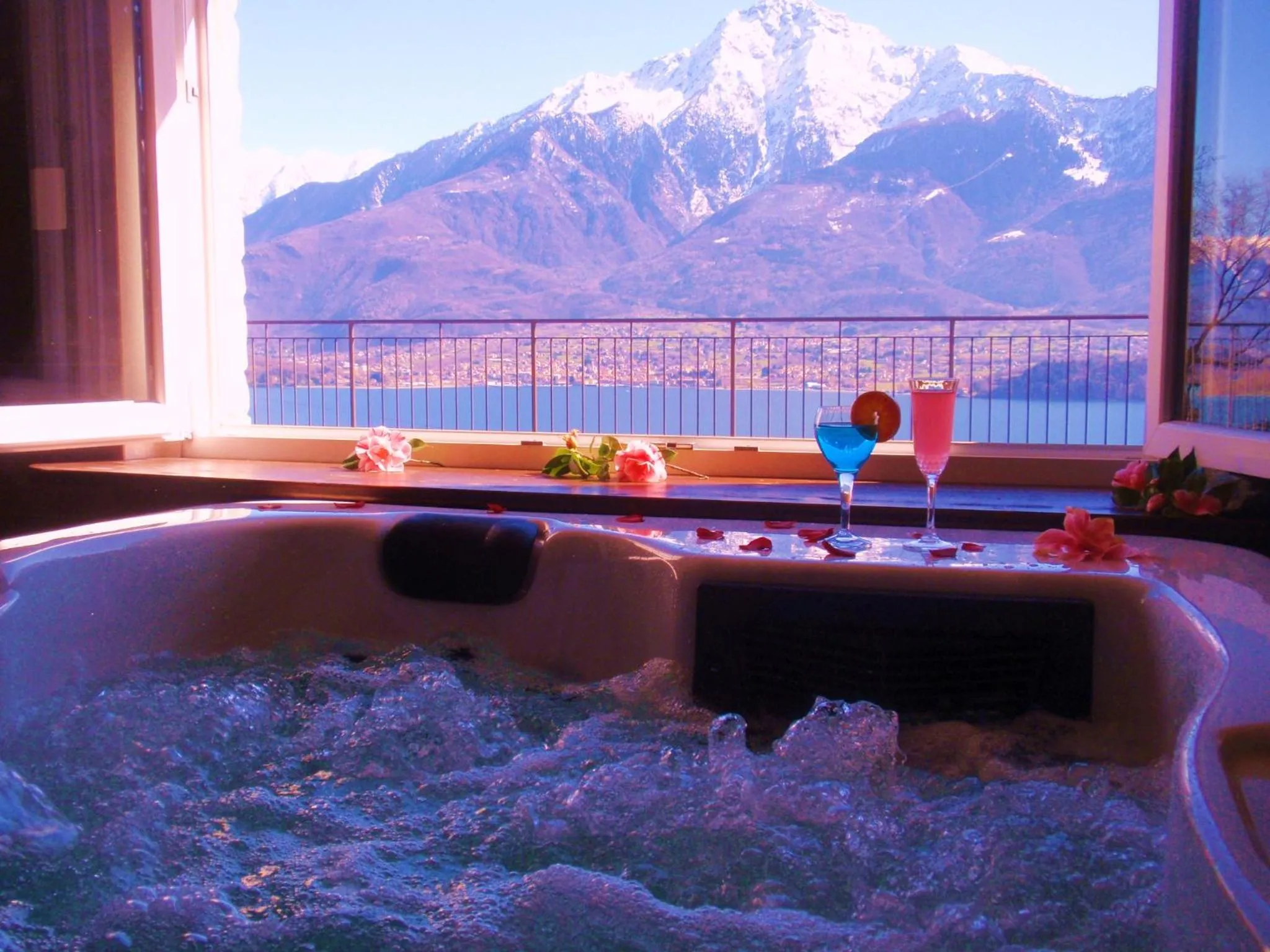 Hot Tub in Residence Le Azalee & SPA