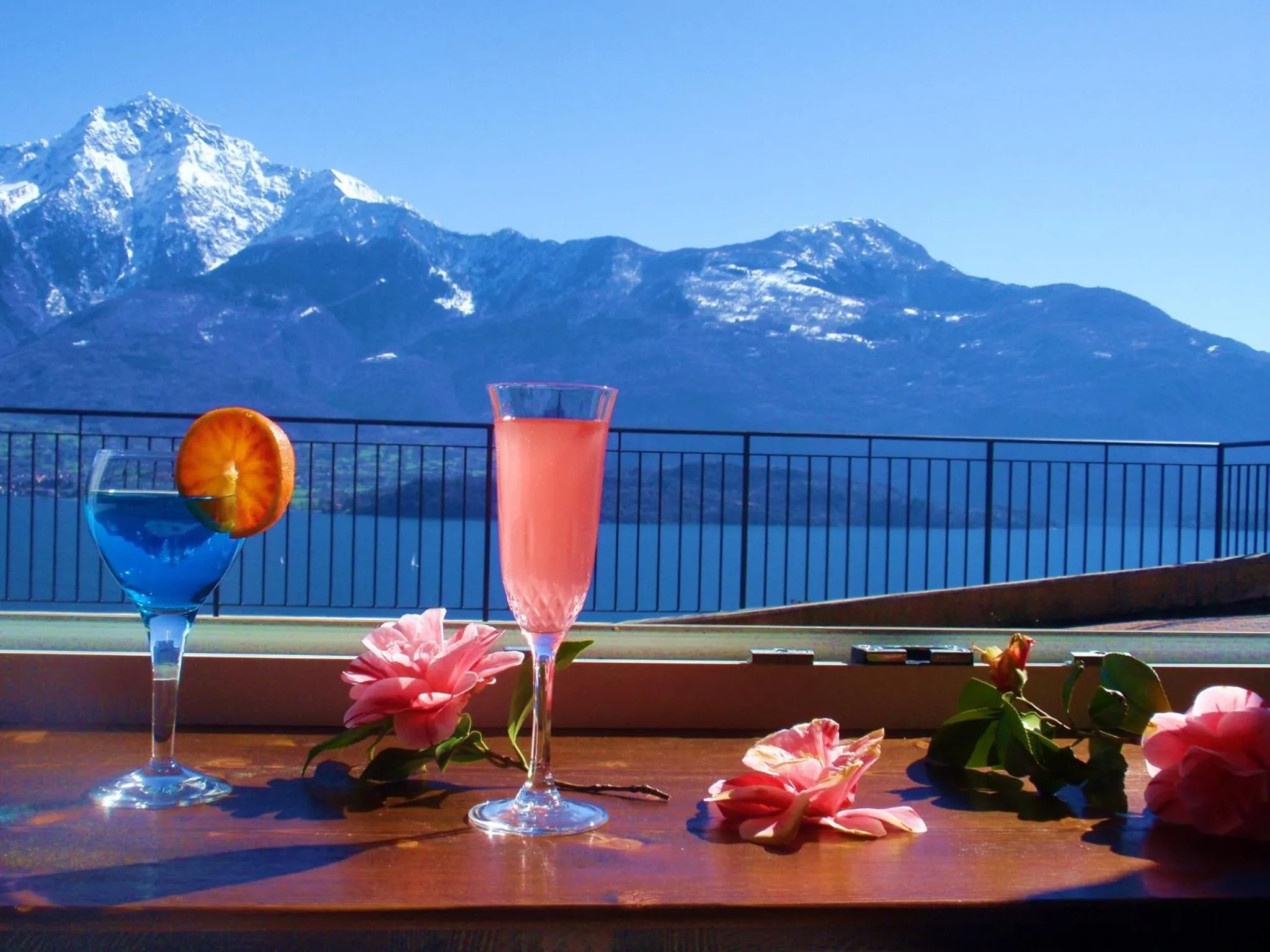 Lake view in Residence Le Azalee & SPA