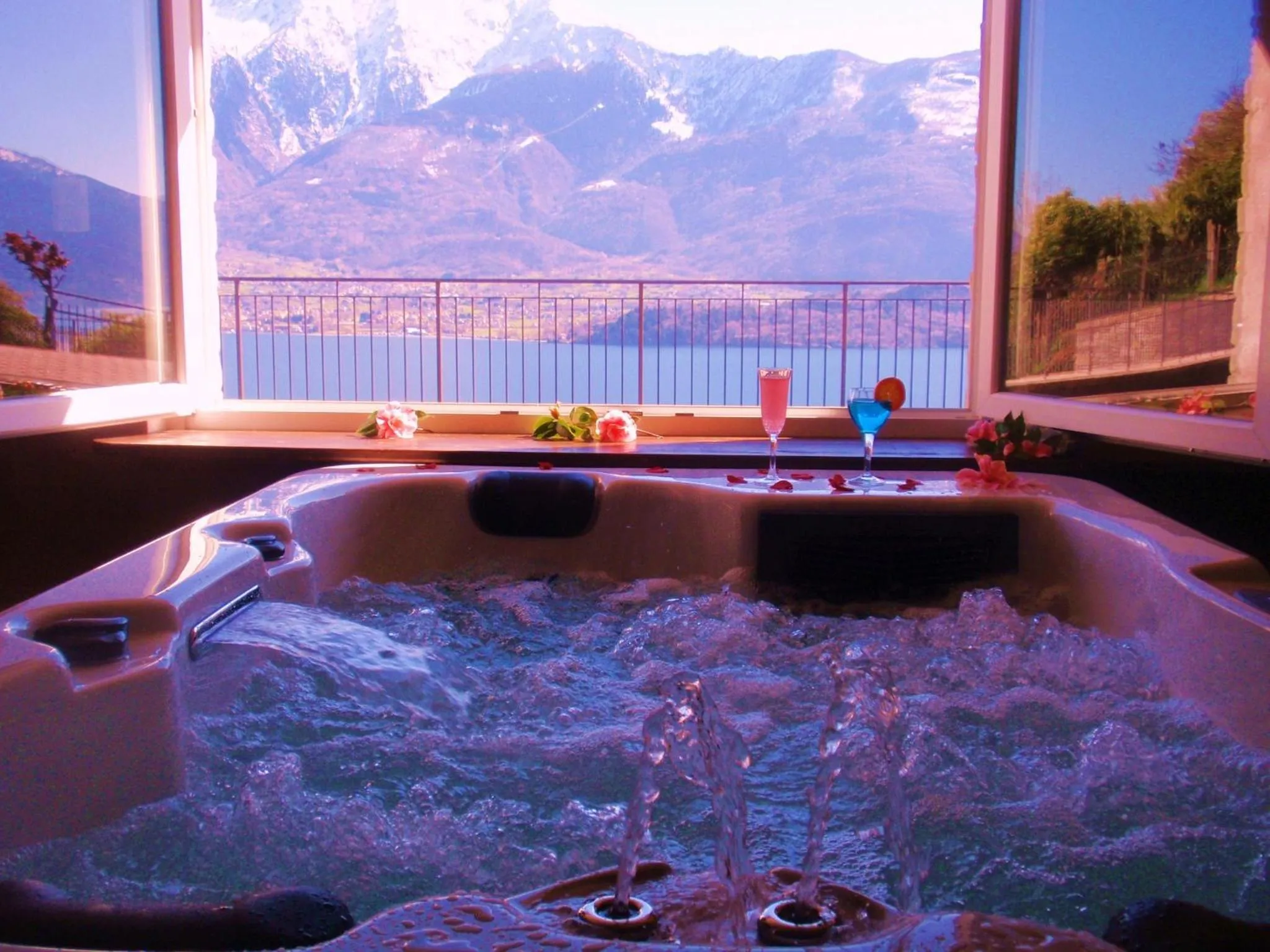 Hot Tub in Residence Le Azalee & SPA