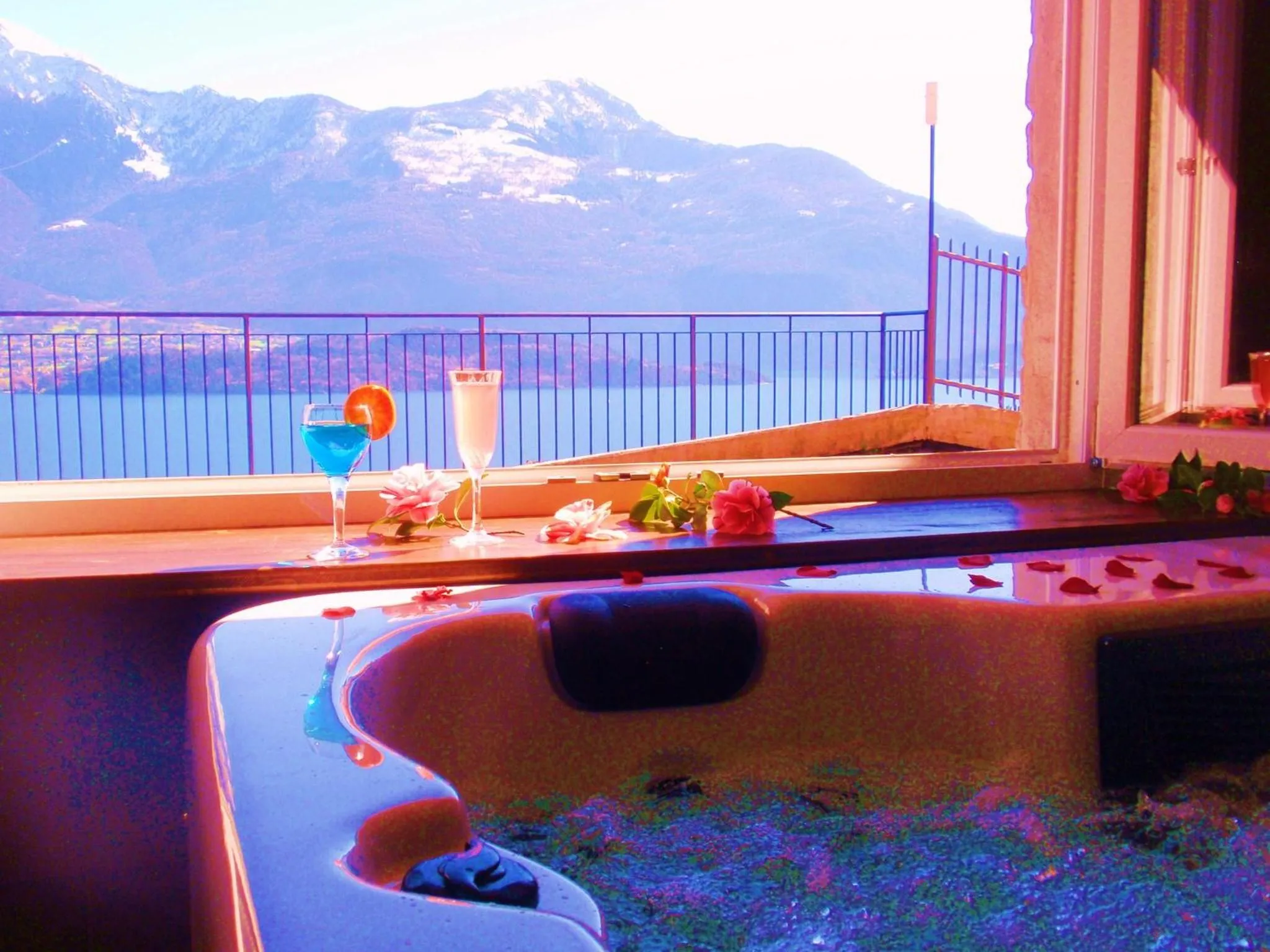 Hot Tub in Residence Le Azalee & SPA