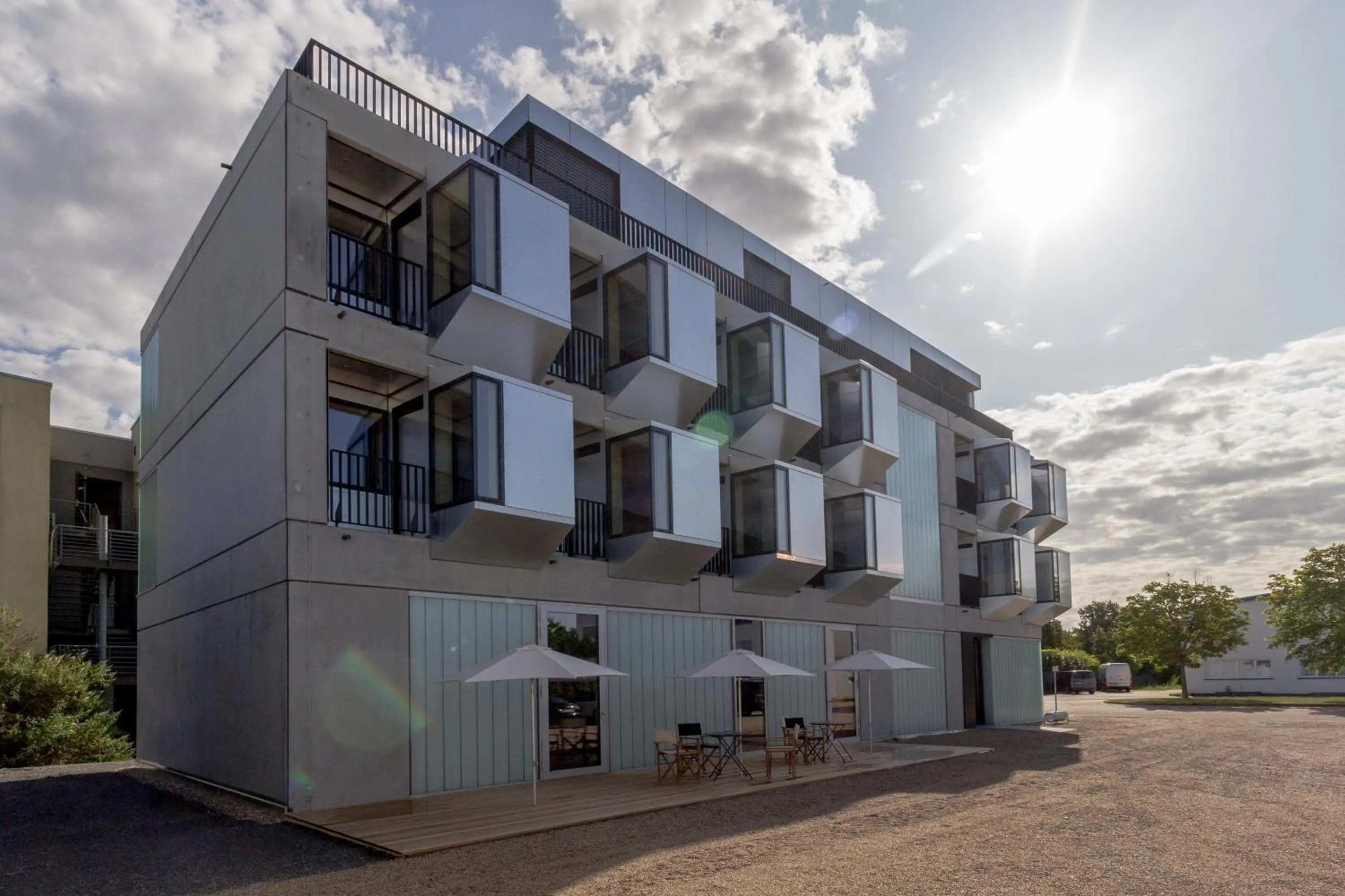 Balcony/Terrace in elferrooms Hotel
