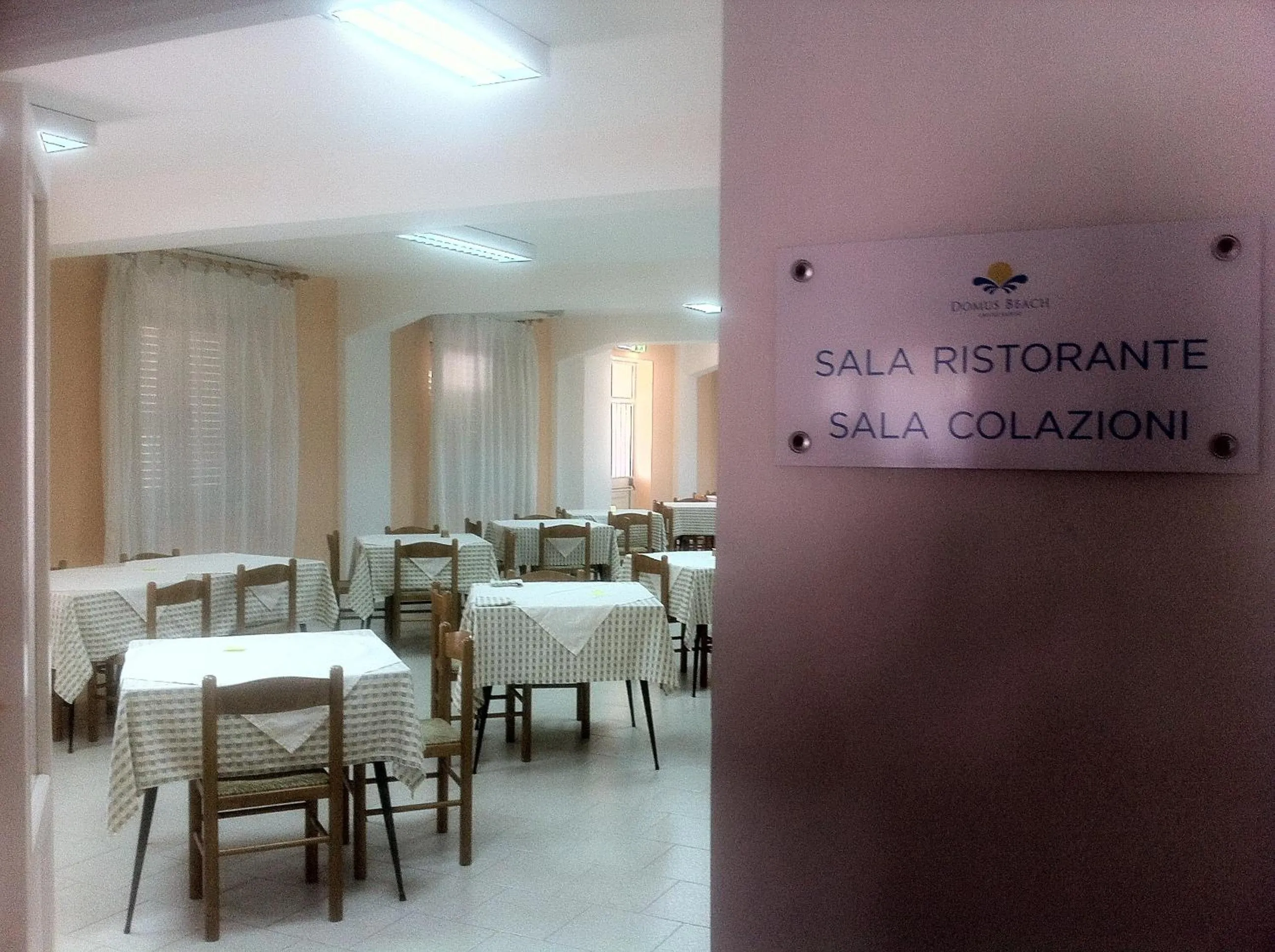 Restaurant/places to eat in Hotel Castelsardo Domus Beach