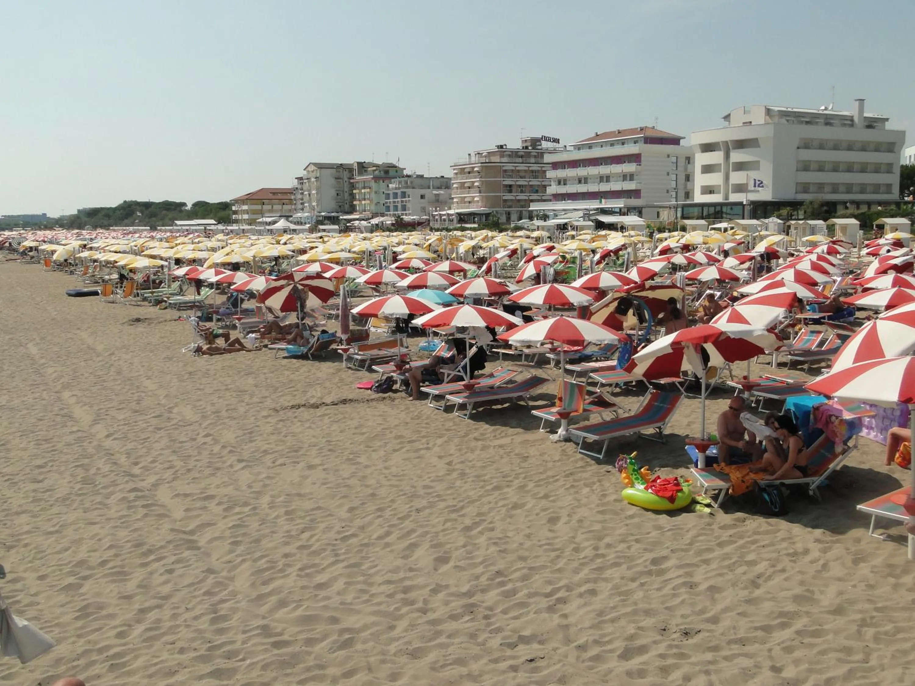 Neighbourhood in Hotel Atenea Golden Star