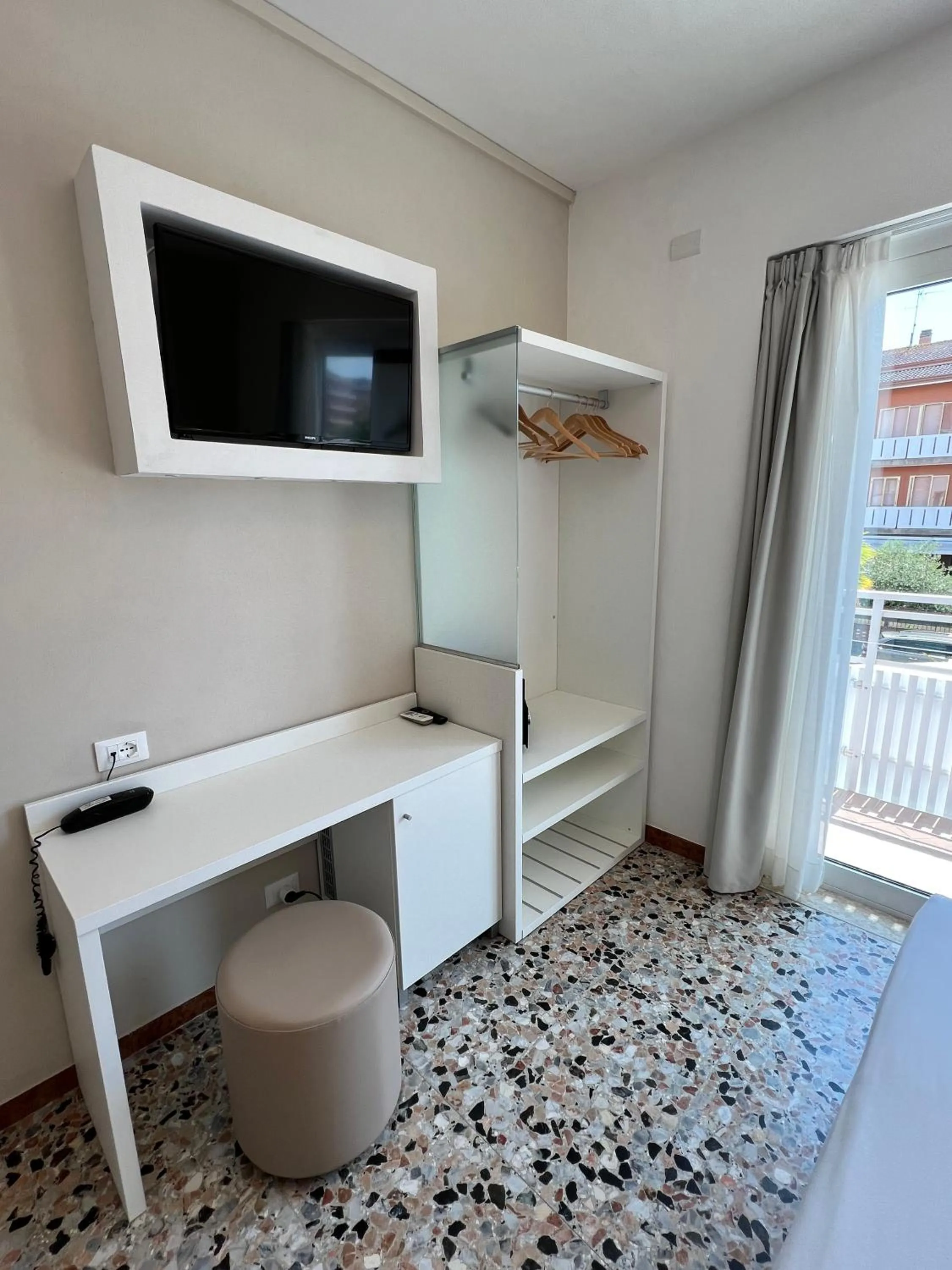 Hotel Atenea Golden Star