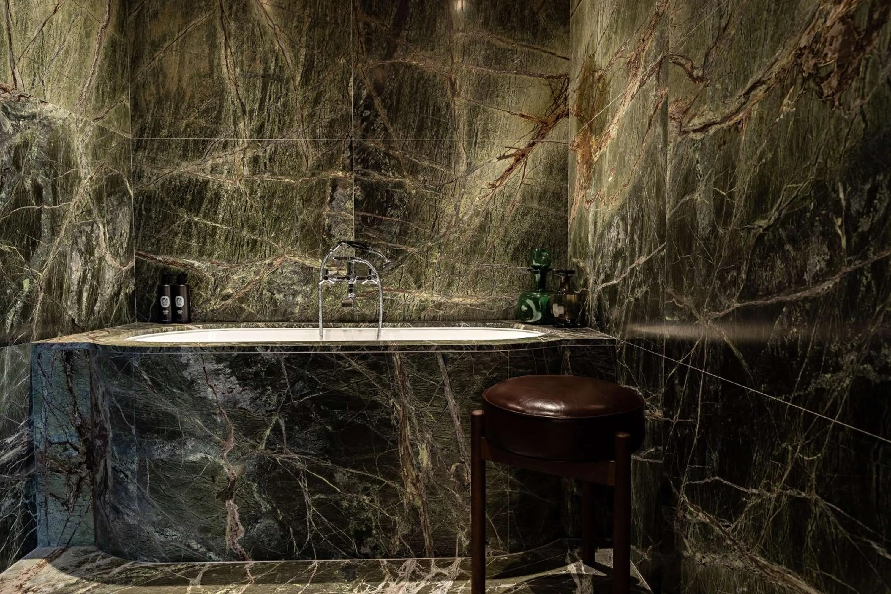 Bathroom in Hotel Florida Paris