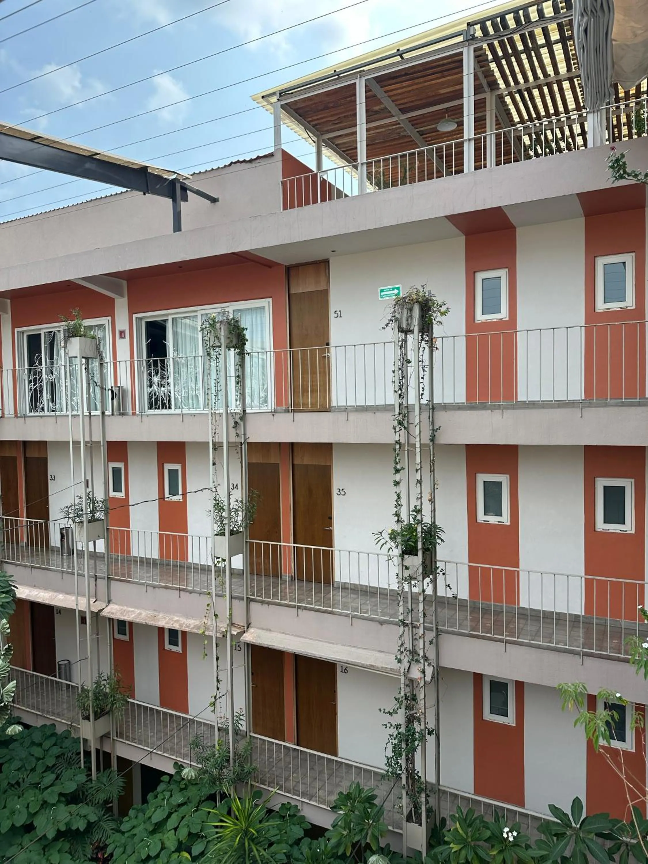 Patio in Flor de Mayo Hotel & Restaurant