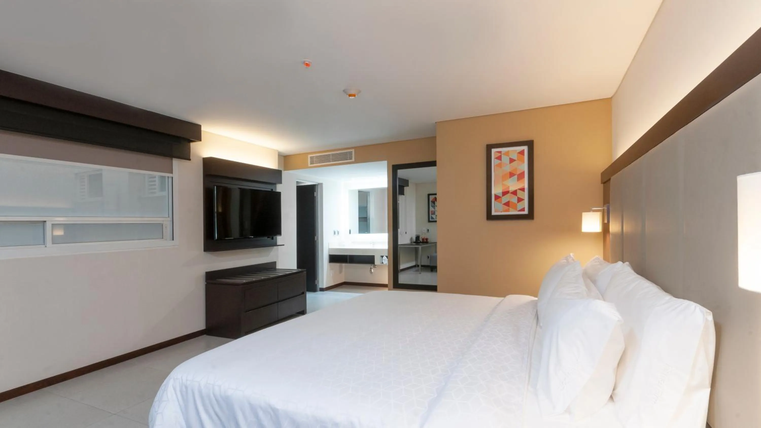 Bed in Holiday Inn Express - Mexico Basilica by IHG