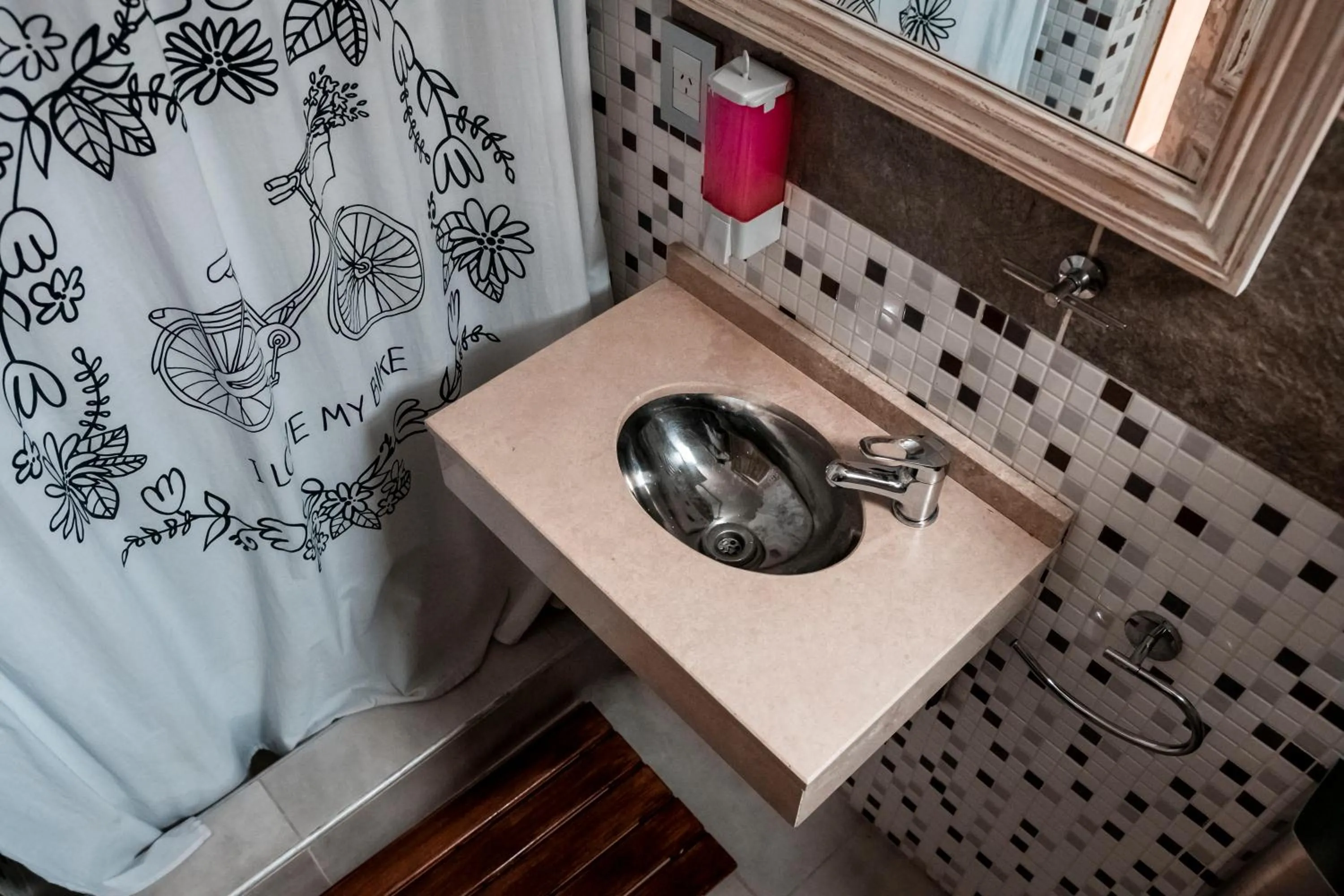 Bathroom in Che Juan Hostel BA