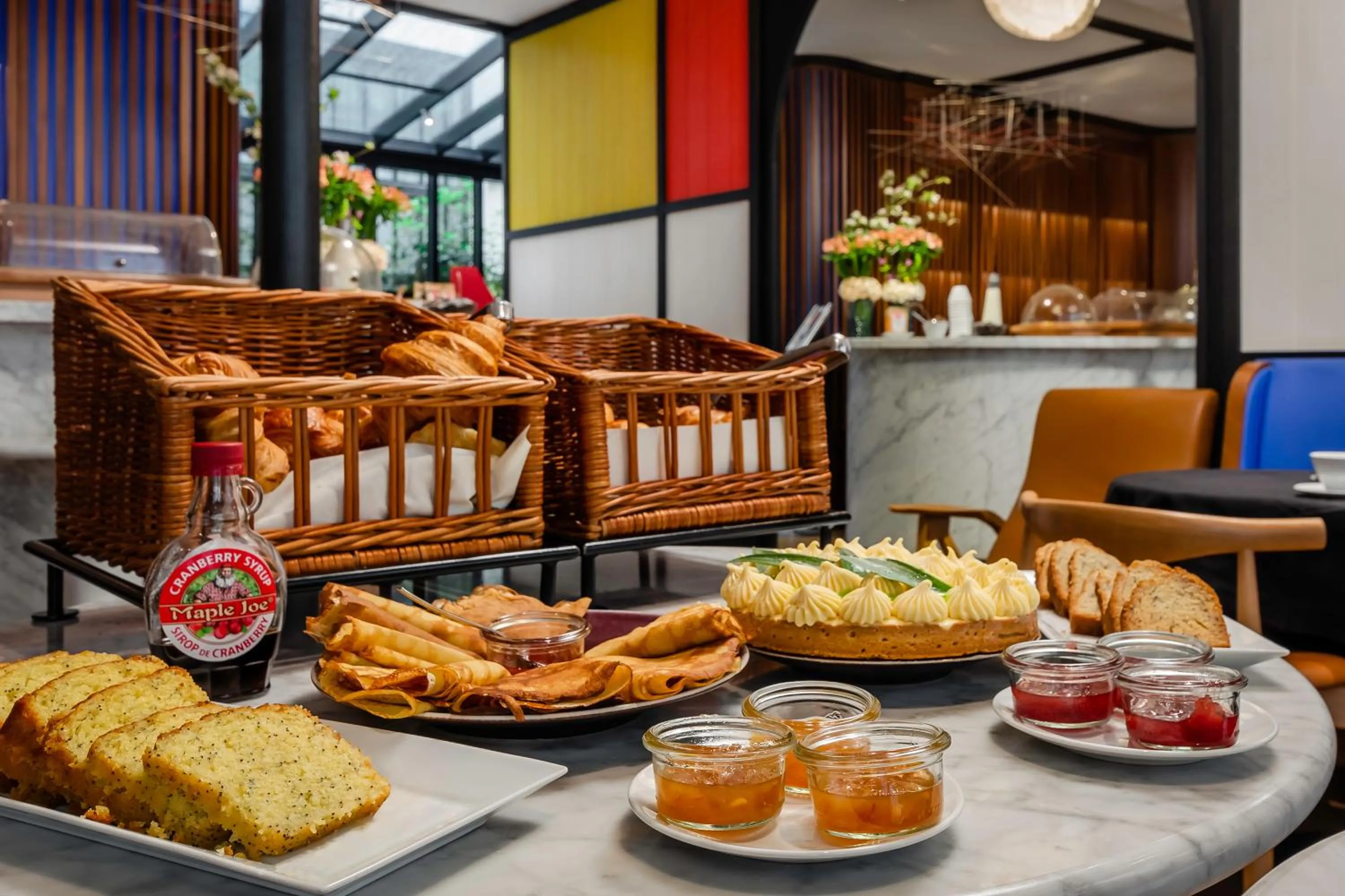 Food close-up in Hôtel du Ministère