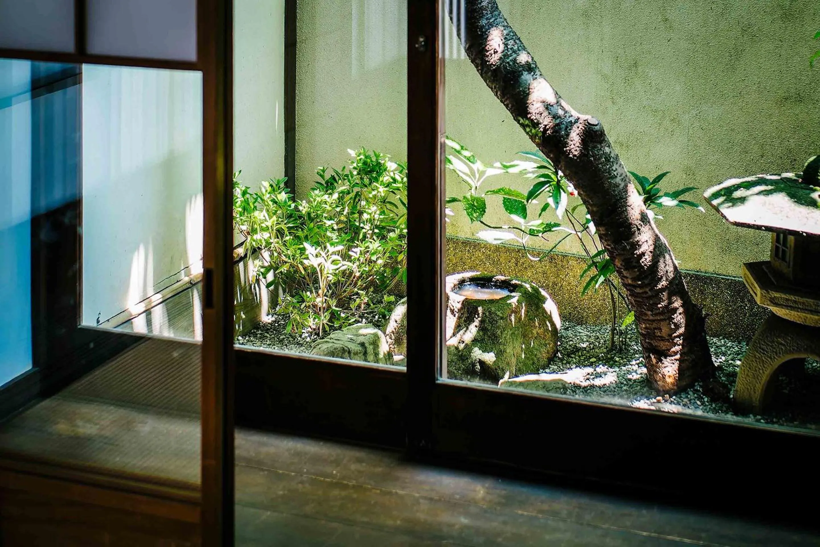 Garden view in Gion Koyu an Machiya House