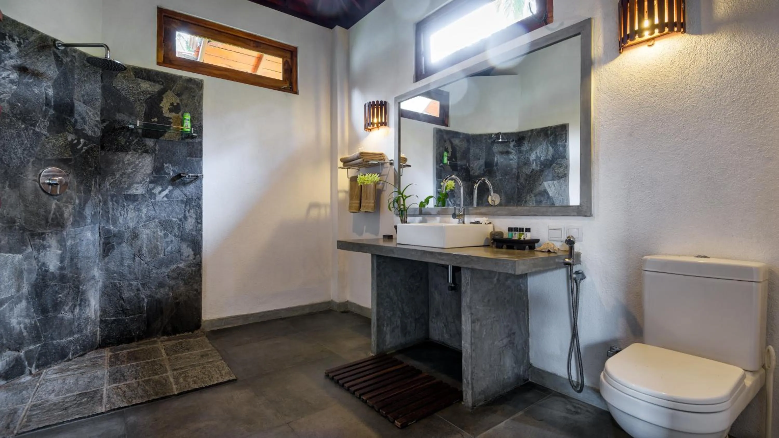 Shower, Bathroom in Good Karma