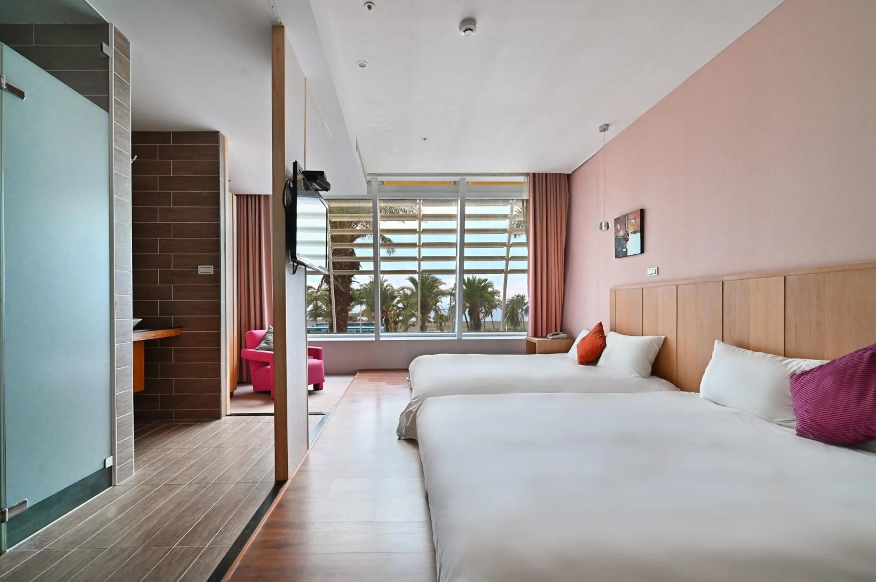 Bed in In Young Hotel