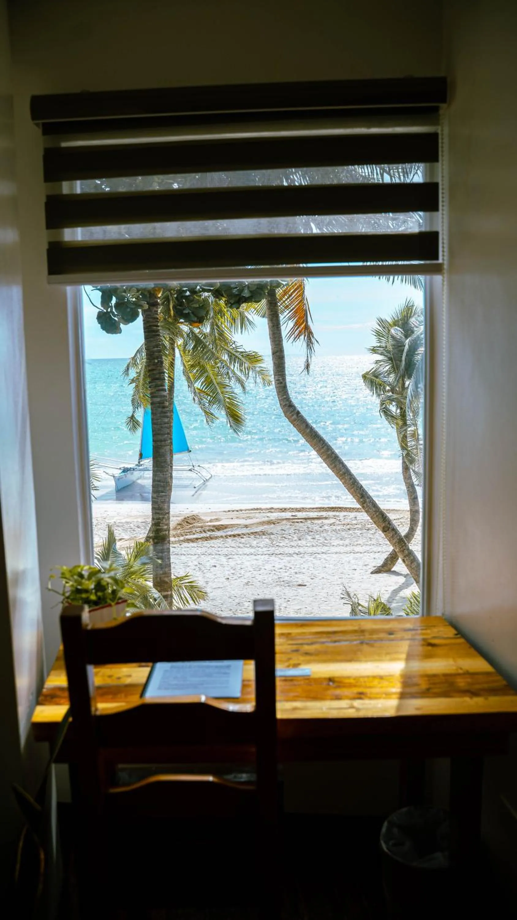 Bedroom in DiveGurus Boracay Beach Resort