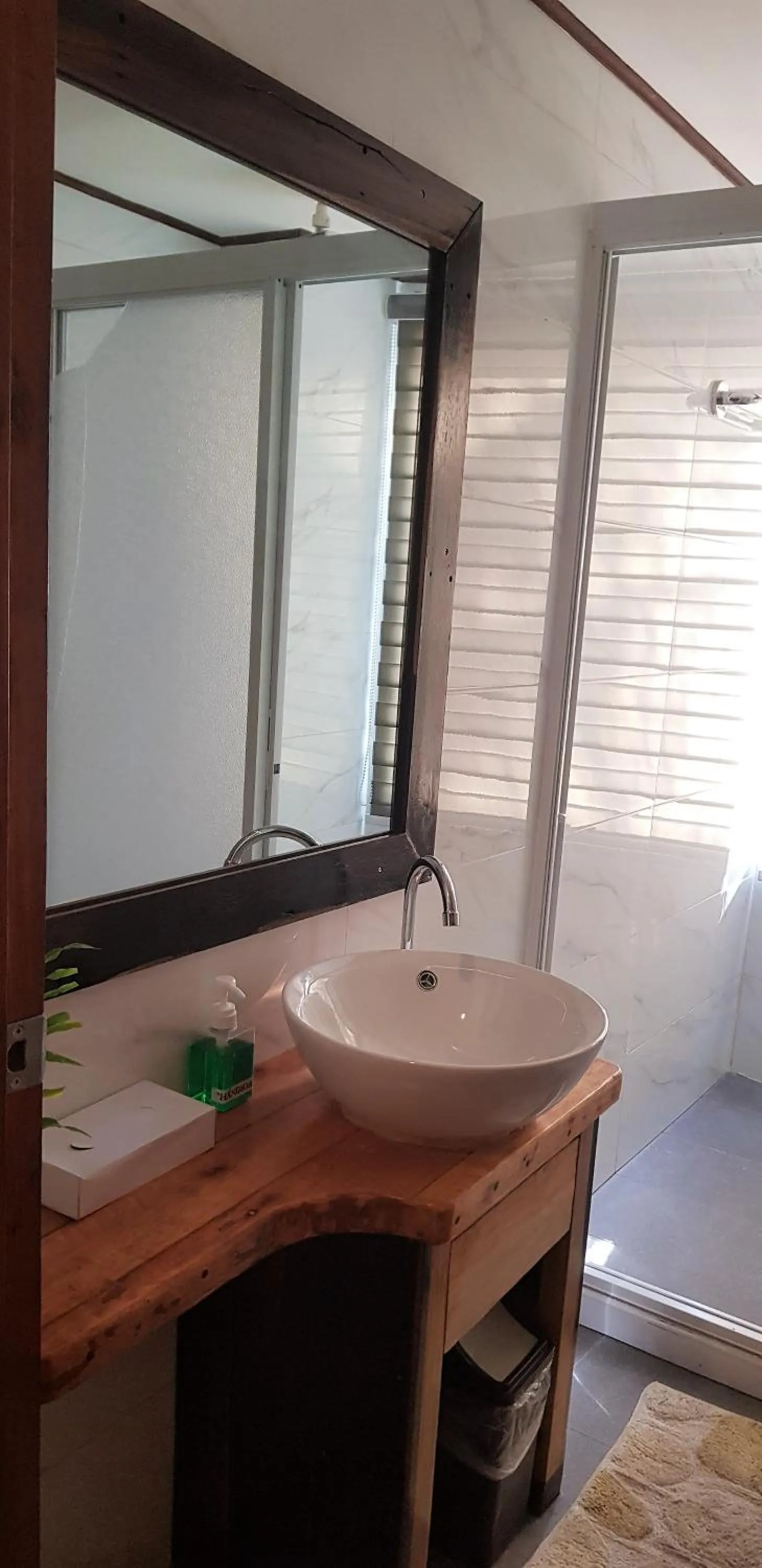 Bathroom in DiveGurus Boracay Beach Resort