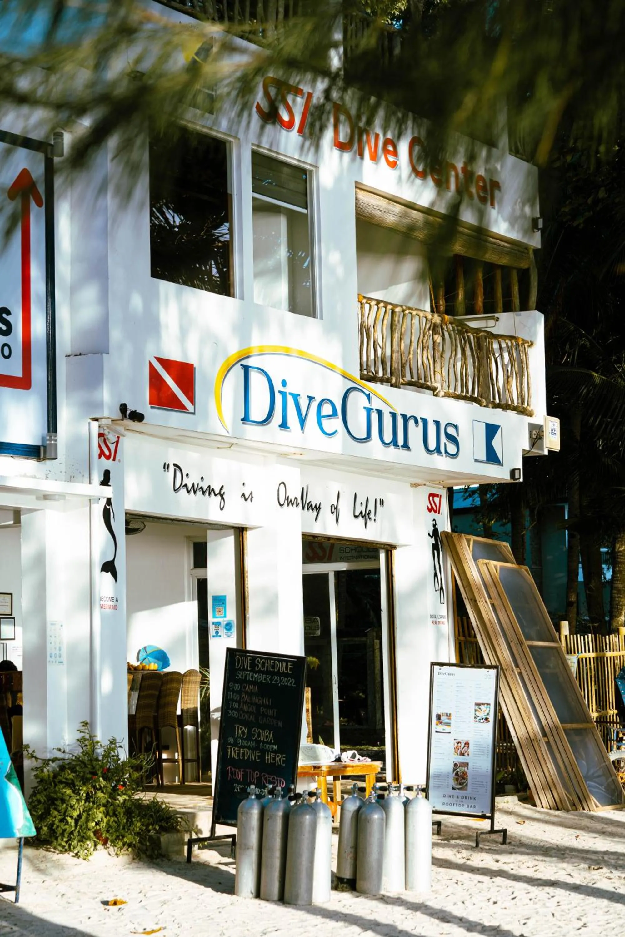 DiveGurus Boracay Beach Resort