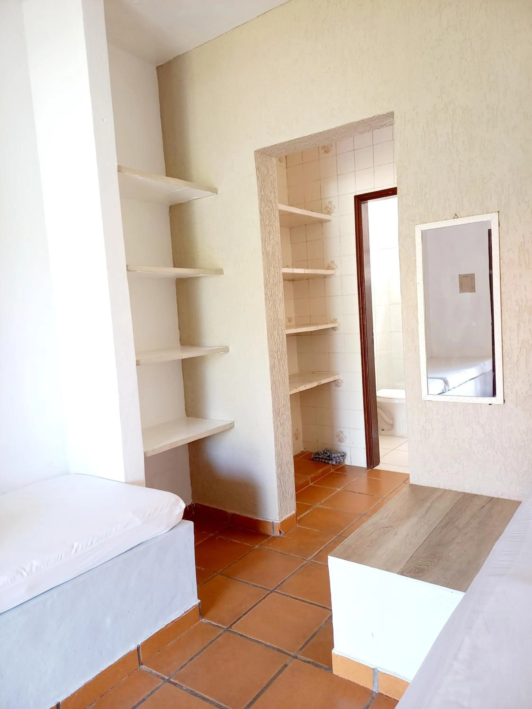 microwave, Bed in Chalé da Ju