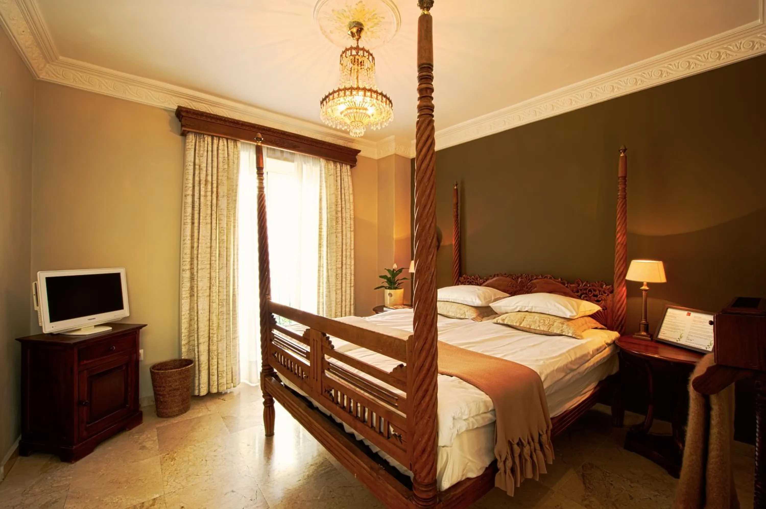 Bed in The Town House