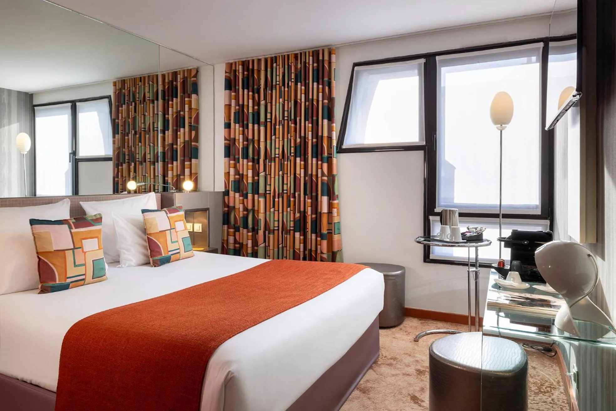 Bedroom, Bed in Le 7 Eiffel Hotel by Malone