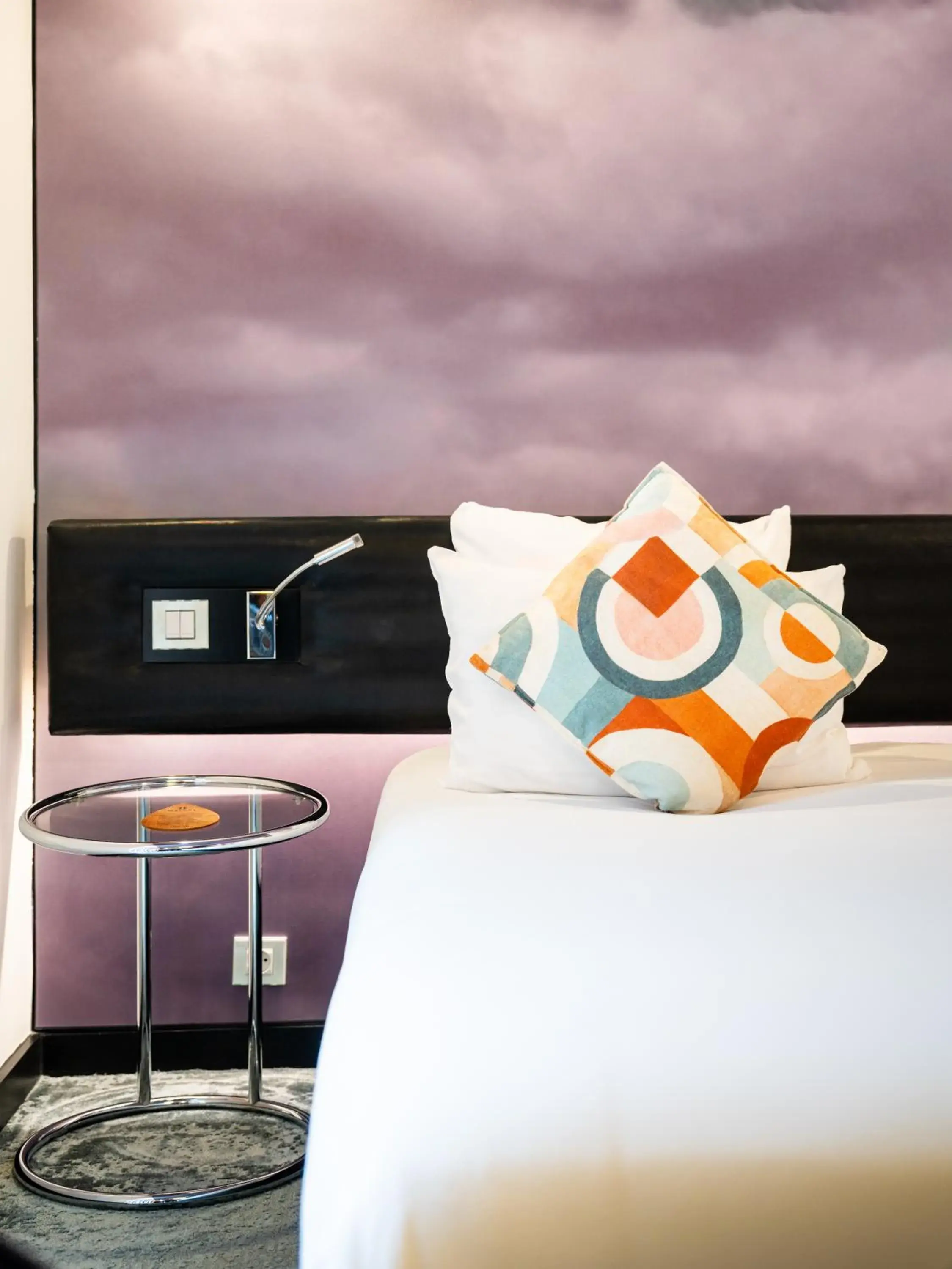 Premium Double/Twin Room in Le 7 Eiffel Hotel by Malone Premium Double/Twin Room in Le 7 Eiffel Hotel by Malone