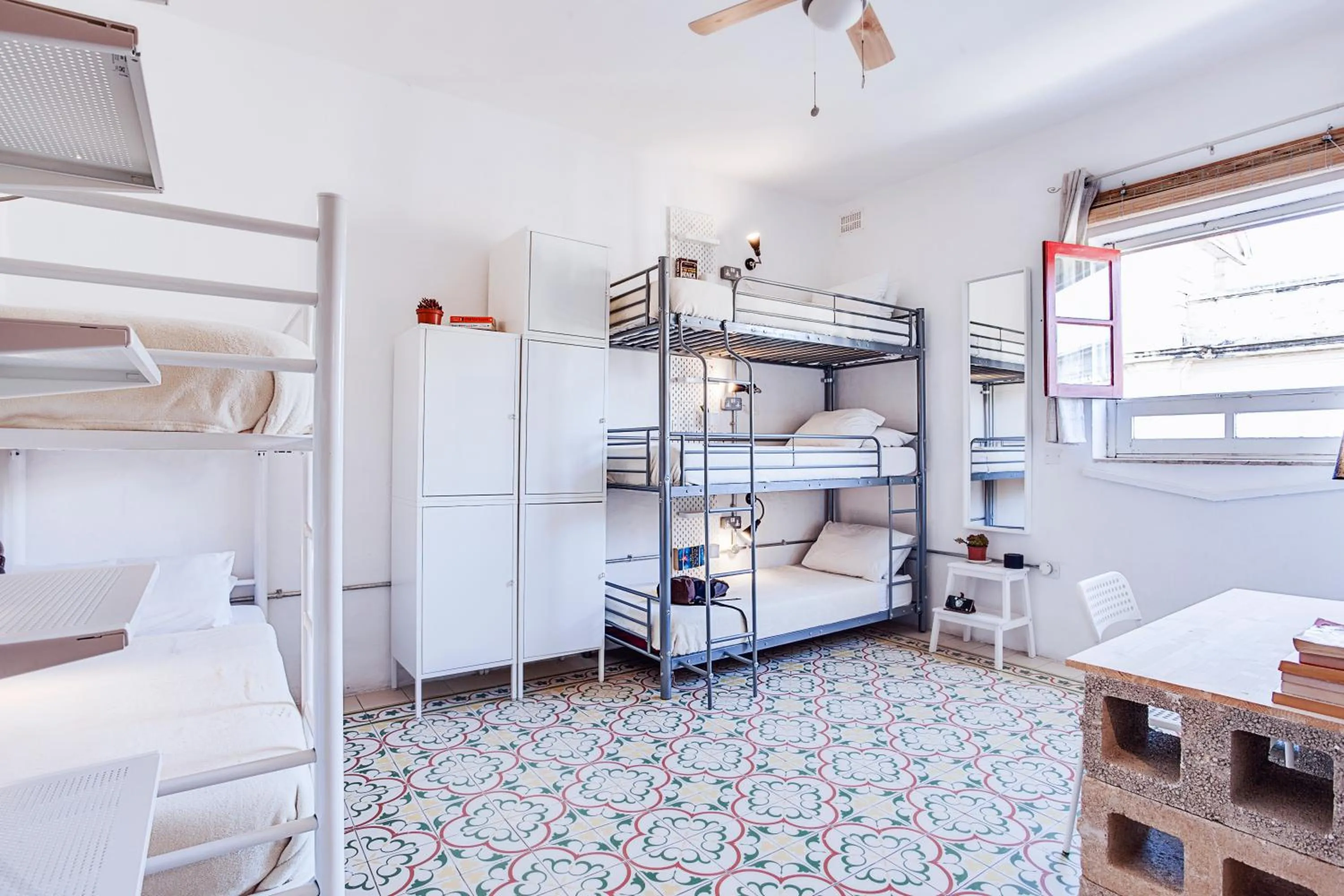Seating area, Bed in Granny's Inn Hostel