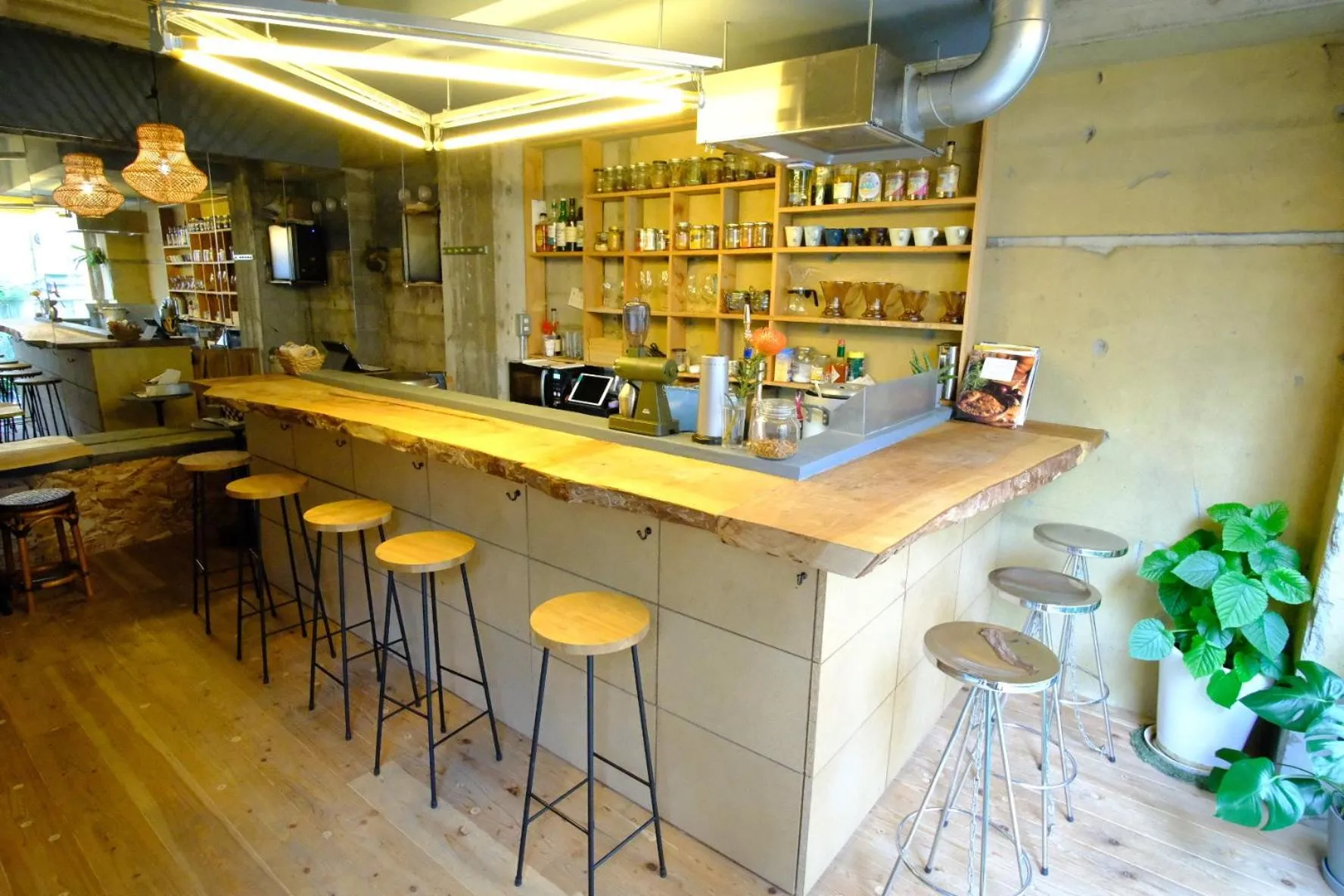 Beppu hostel&cafe ourschestra