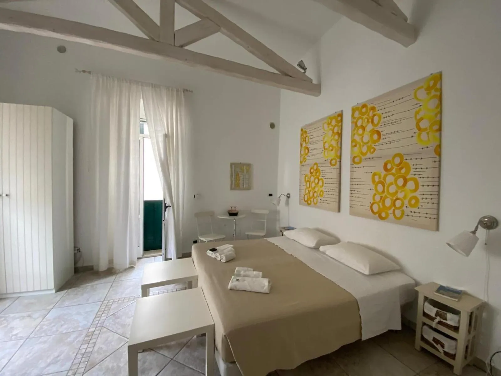 Photo of the whole room, Bed in La Torre e il Mare Rooms by STHEY