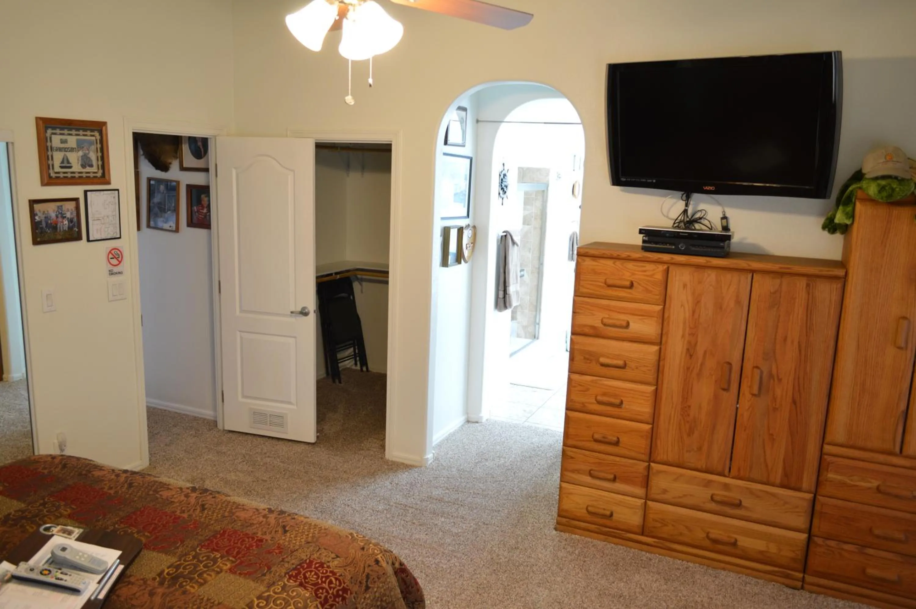 TV and multimedia in The Bear's Den B&B