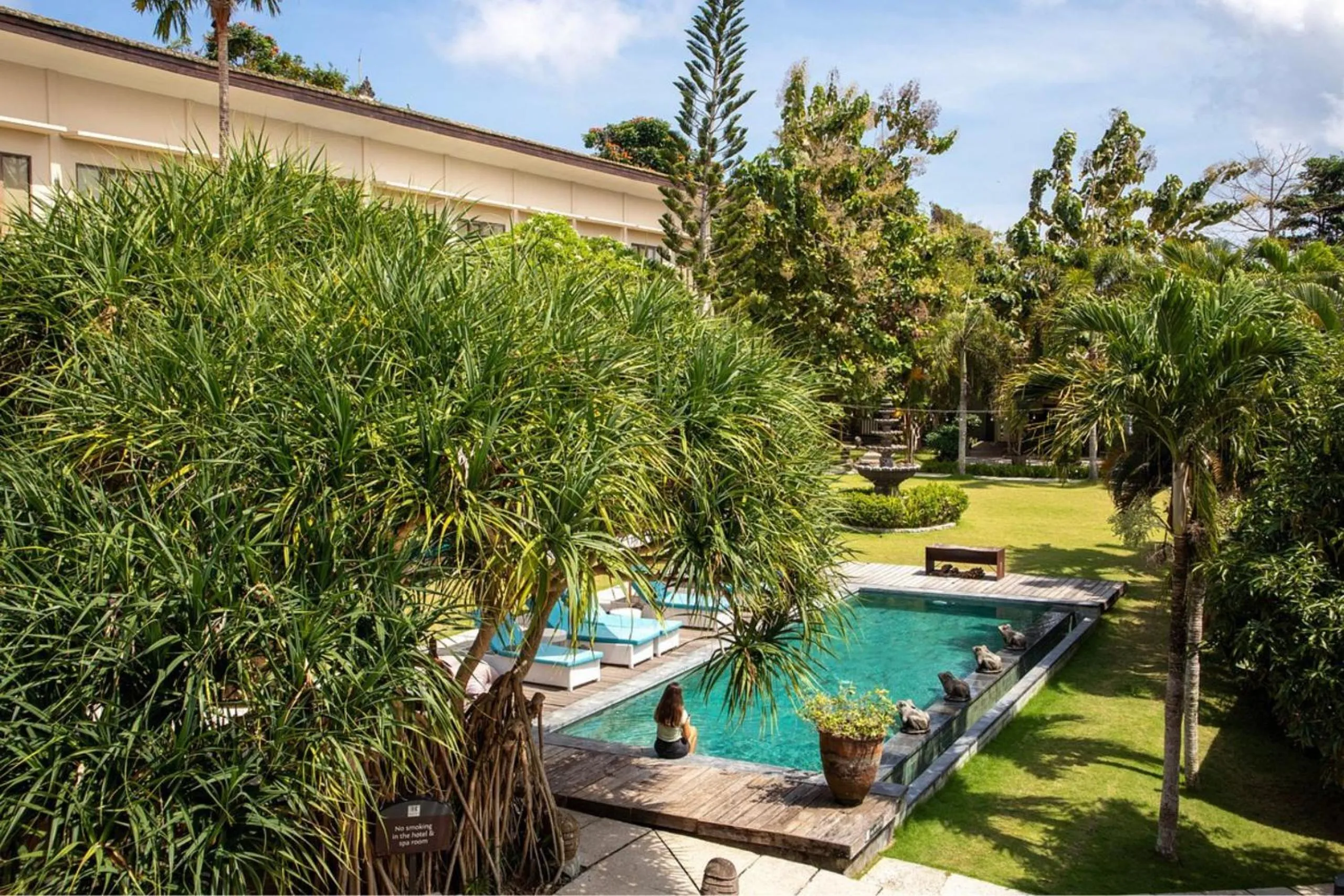 Garden in S Resorts Hidden Valley Bali