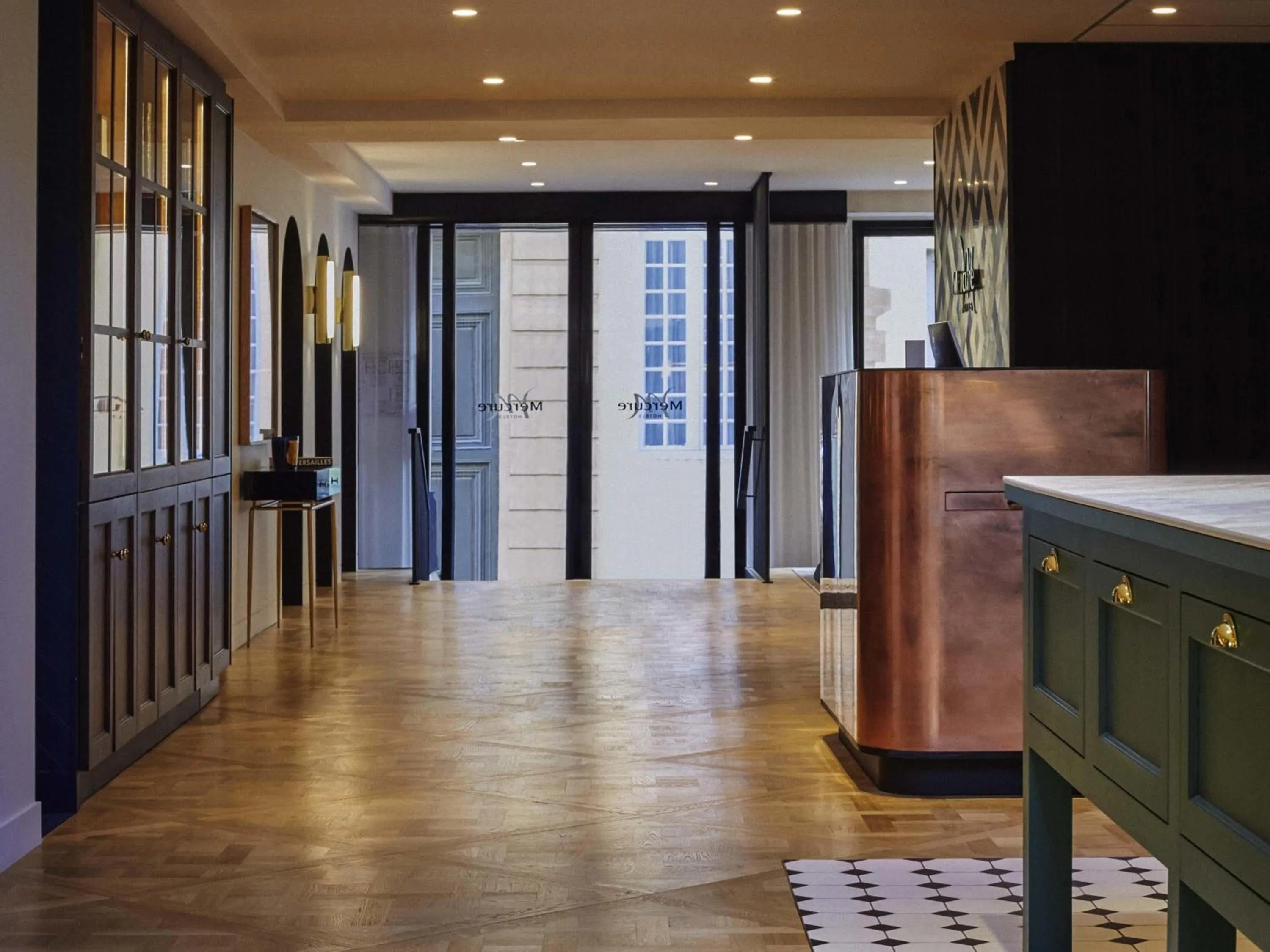 Other in Mercure Versailles Chateau