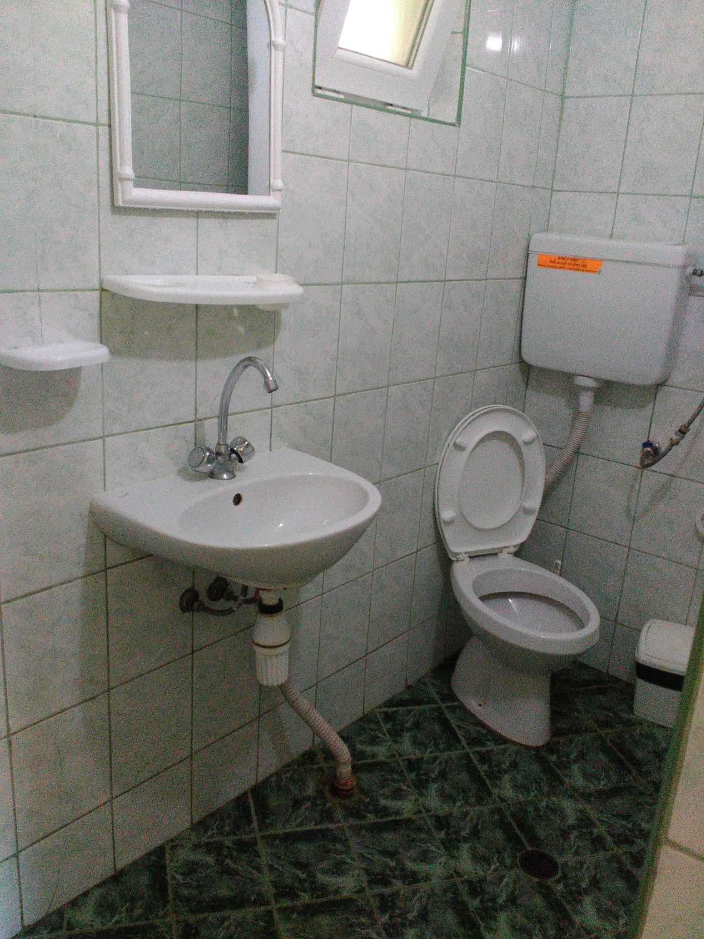 Bathroom in Nimpha Bungalows