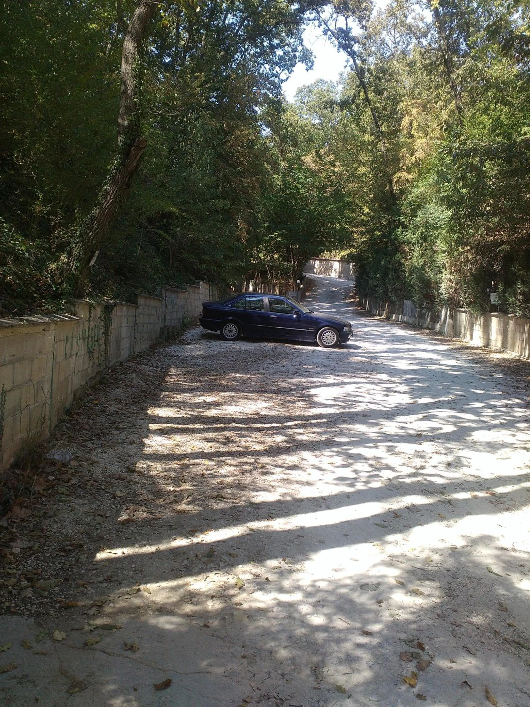 Parking in Nimpha Bungalows