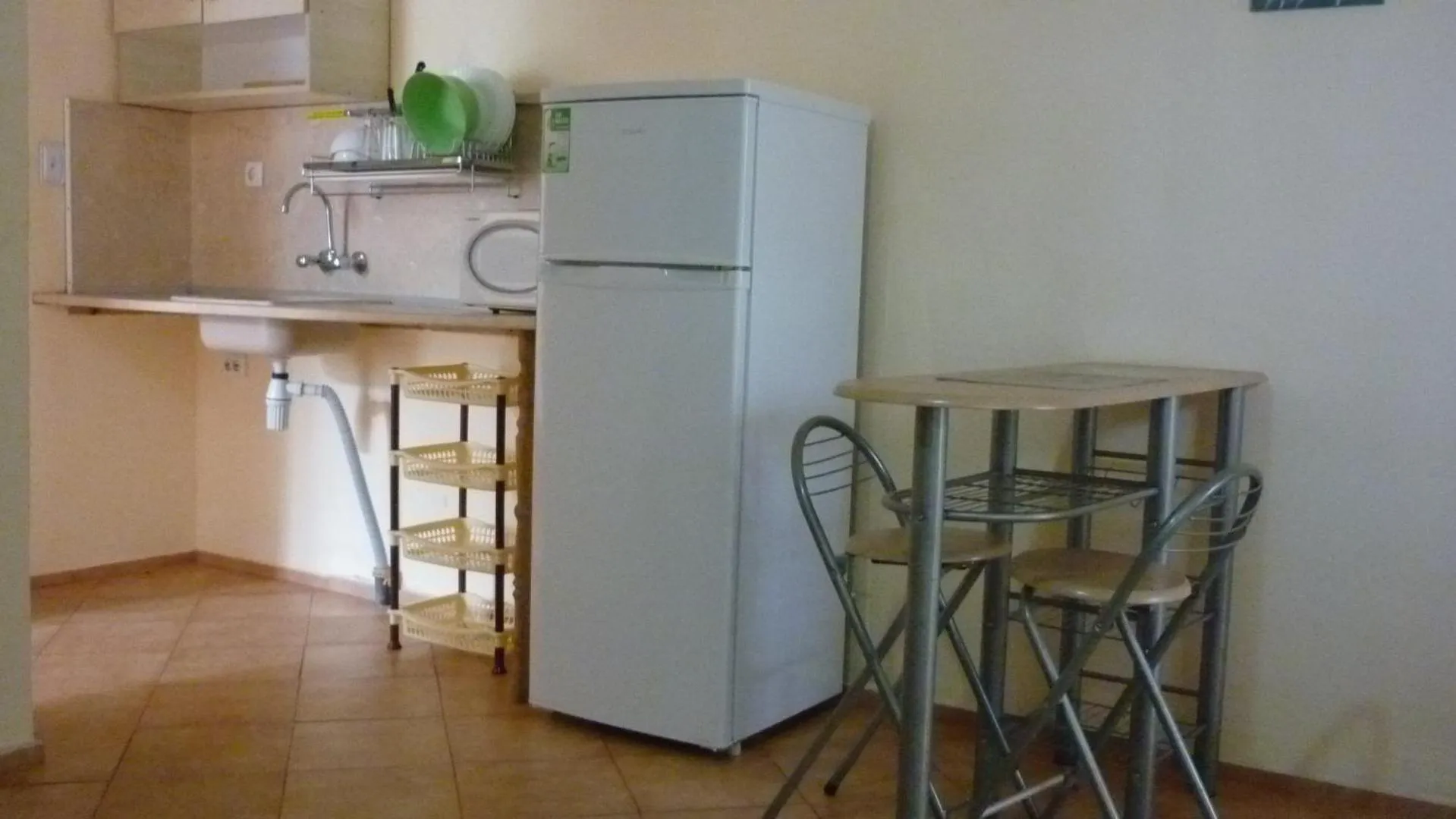 Kitchen or kitchenette in Nimpha Bungalows